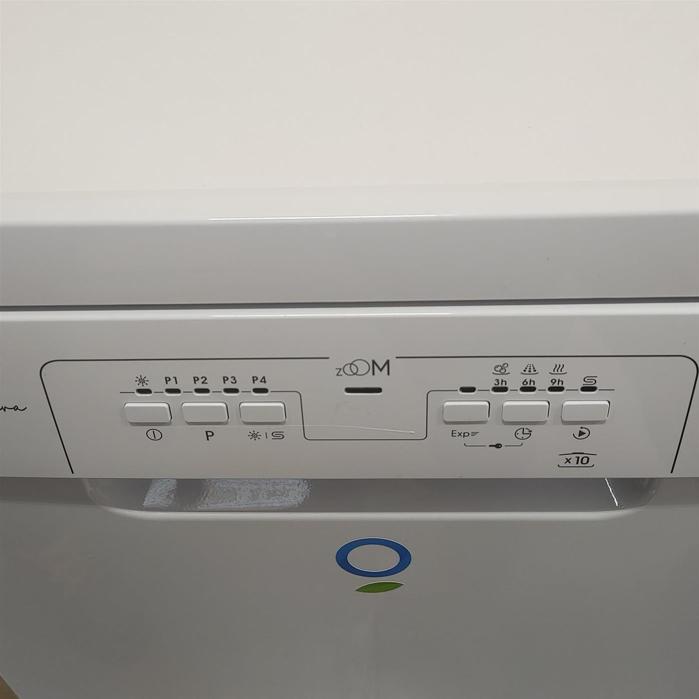 Candy Brava CDPH2L1049W lavastoviglie Libera installazione 9 coperti E