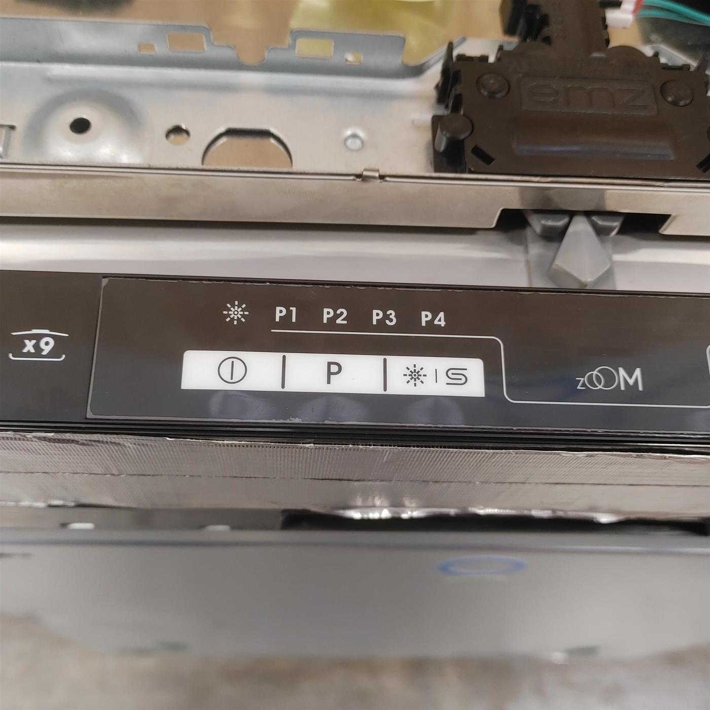 Lavastoviglie Candy Brava CDIH 1L949 A scomparsa totale 9 coperti F