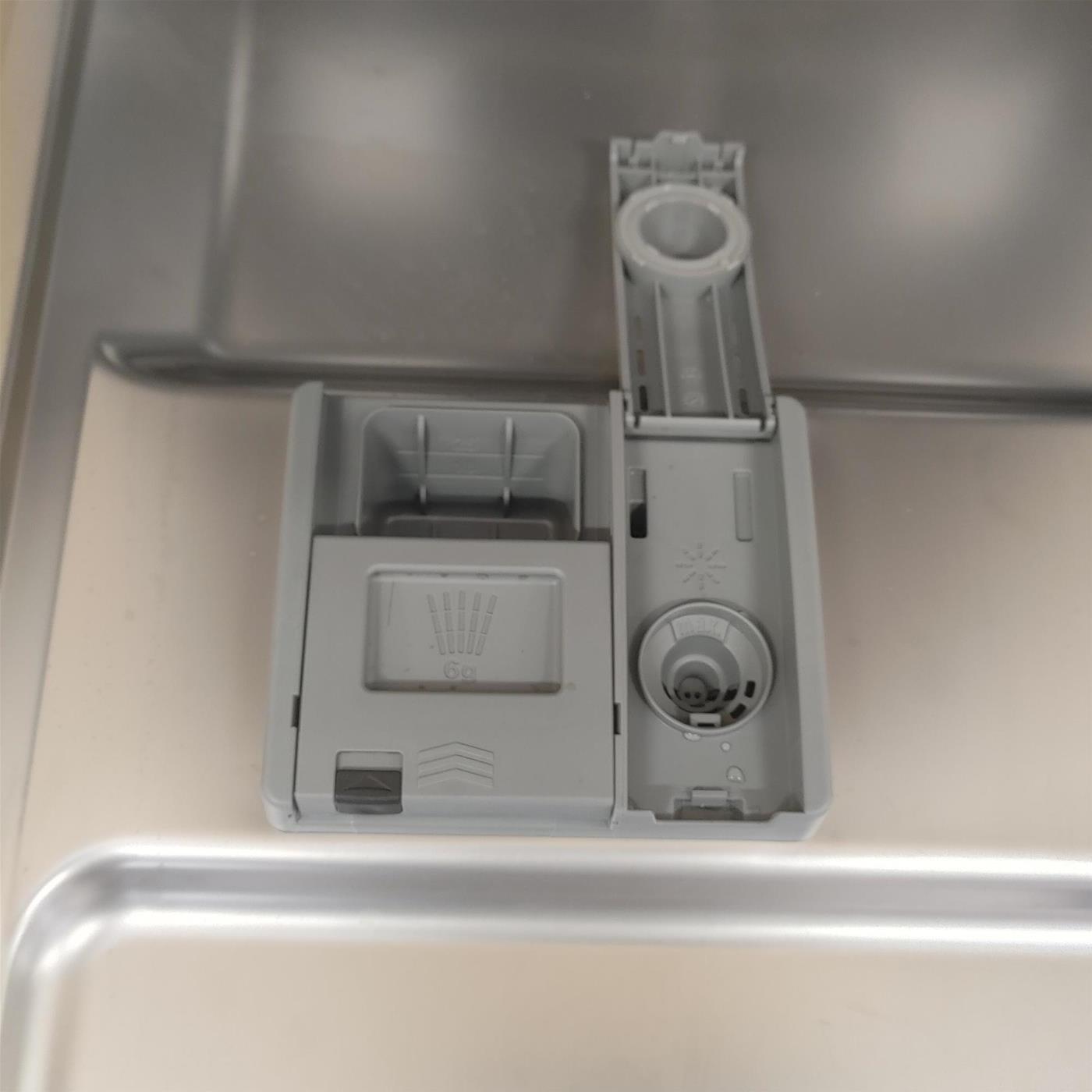 Lavastoviglie Candy Brava CDIH 1L949 A scomparsa totale 9 coperti F