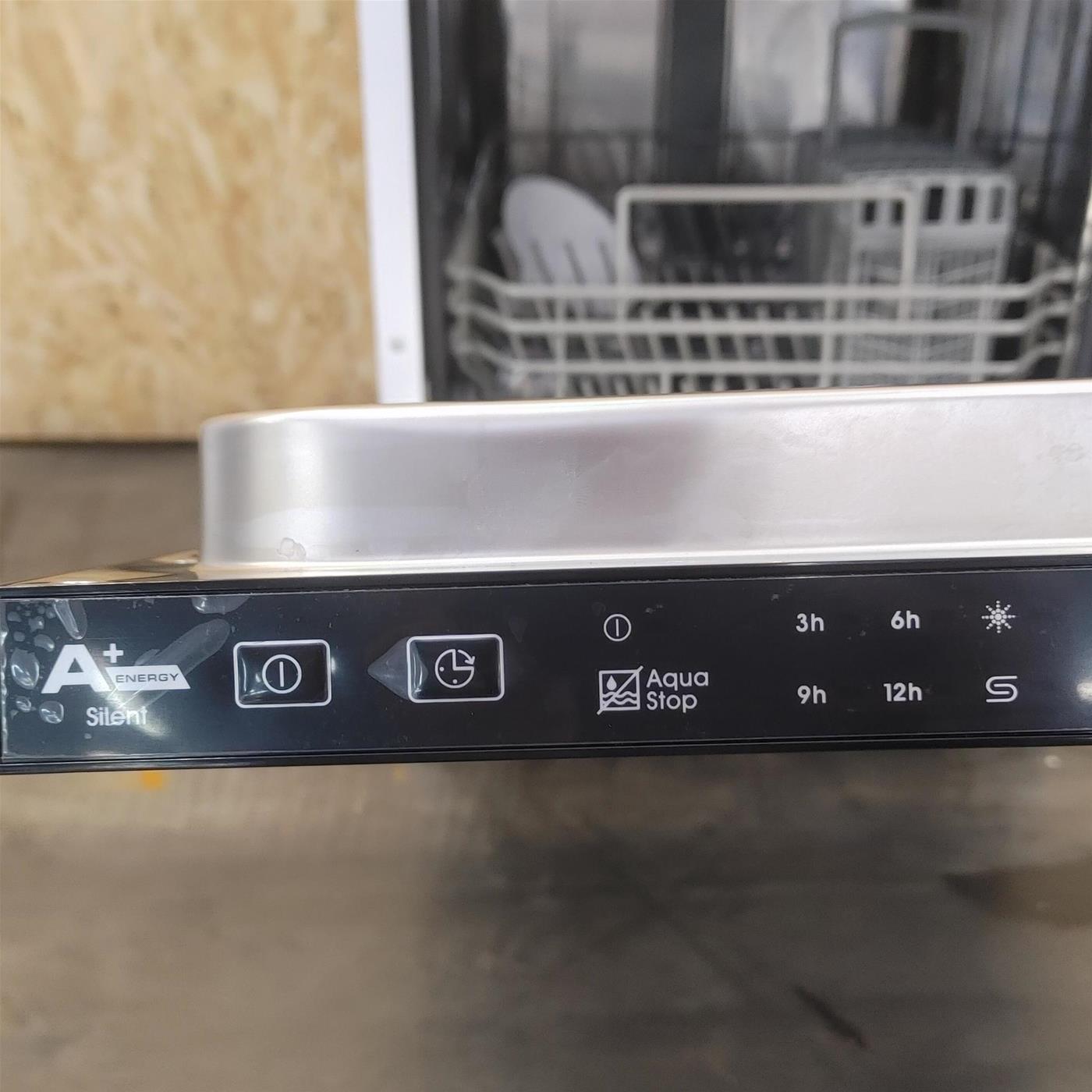 Candy Evo Space CDI 1L949 A scomparsa totale 9 coperti