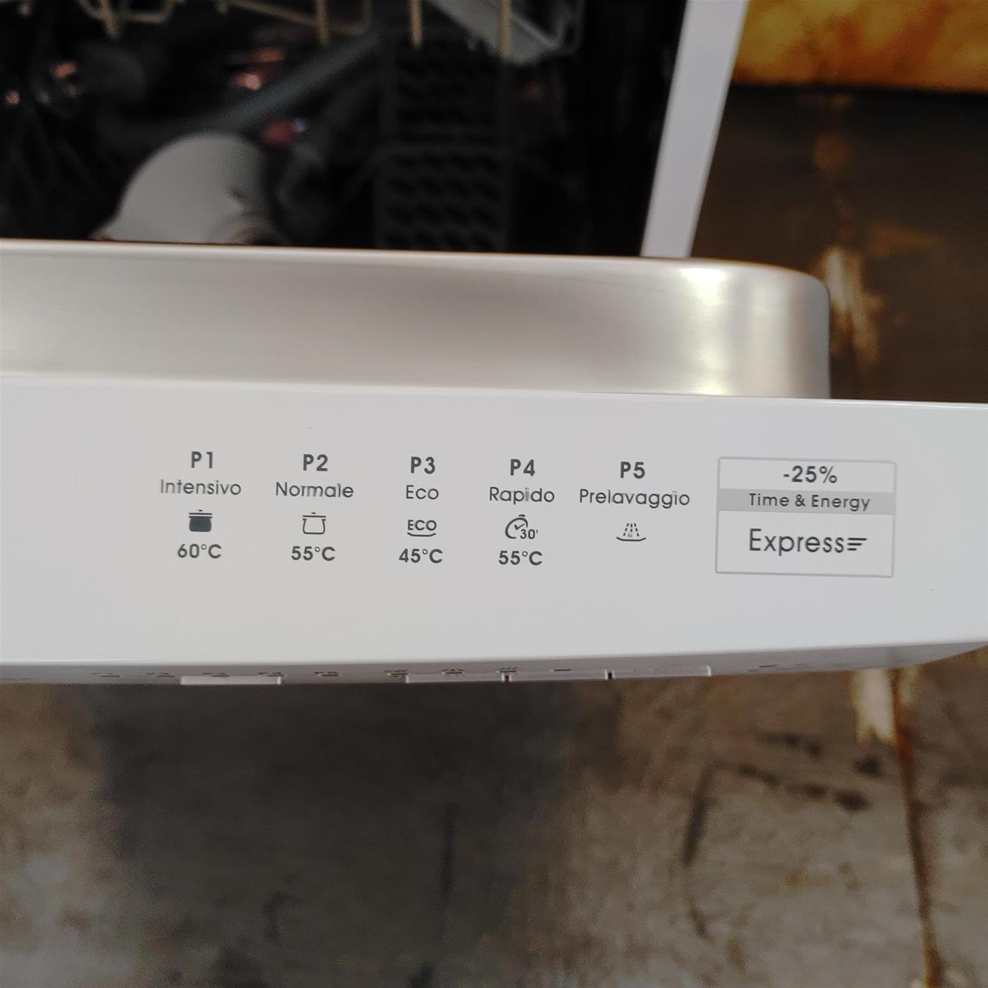 Candy Evo Space CDP 2L1049W-01 Libera installazione 10 coperti