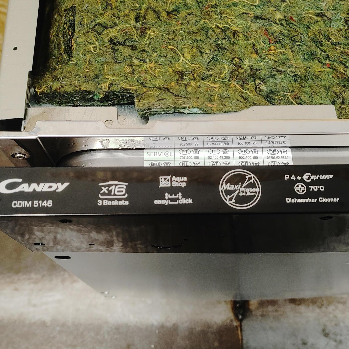 Candy CDIM 5146/T 16 coperti a scomparsa totale