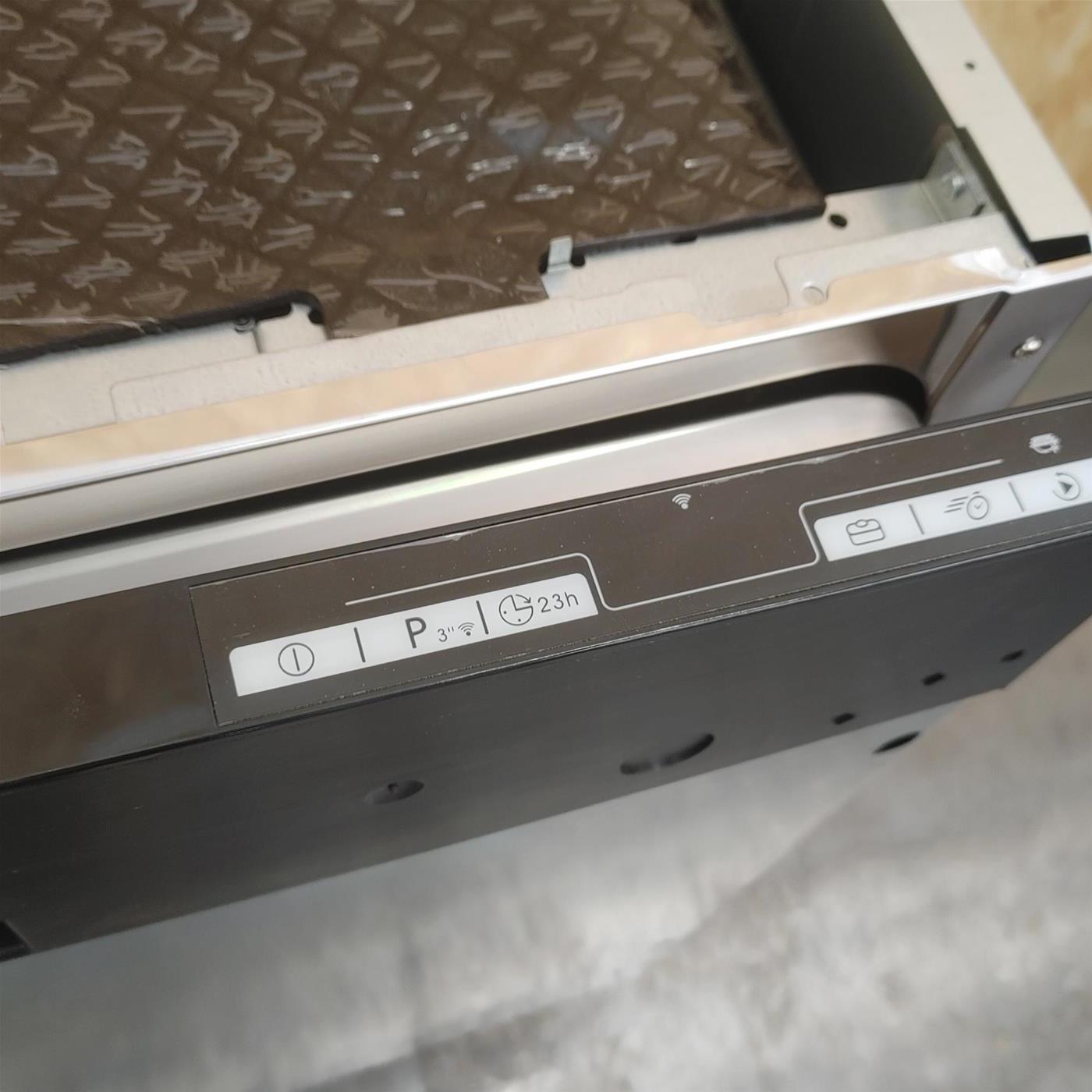 Candy Brava CSIN 2D360PB A scomparsa totale 13 coperti E