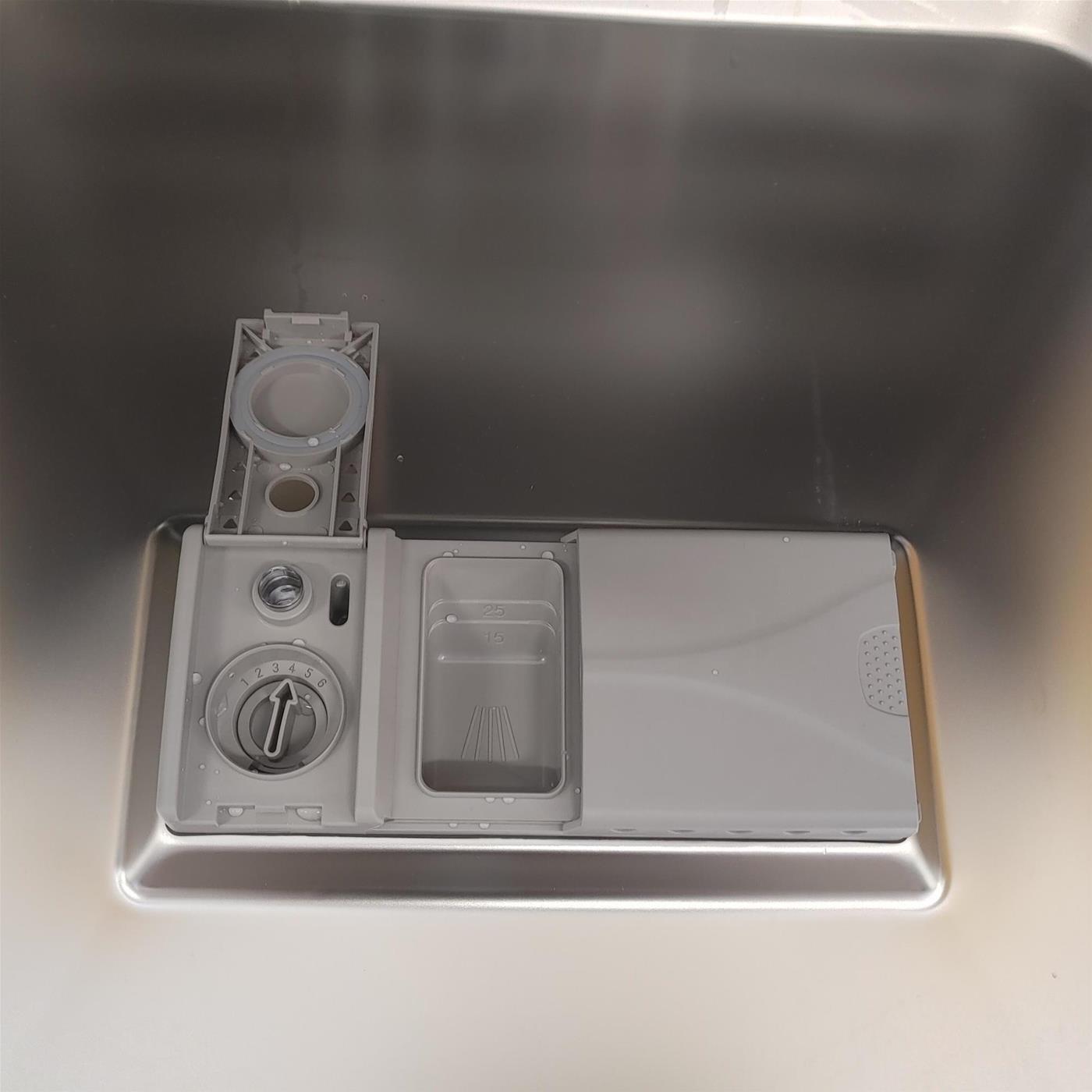 Lavastoviglie Candy CDI 3615 A scomparsa totale 16 coperti