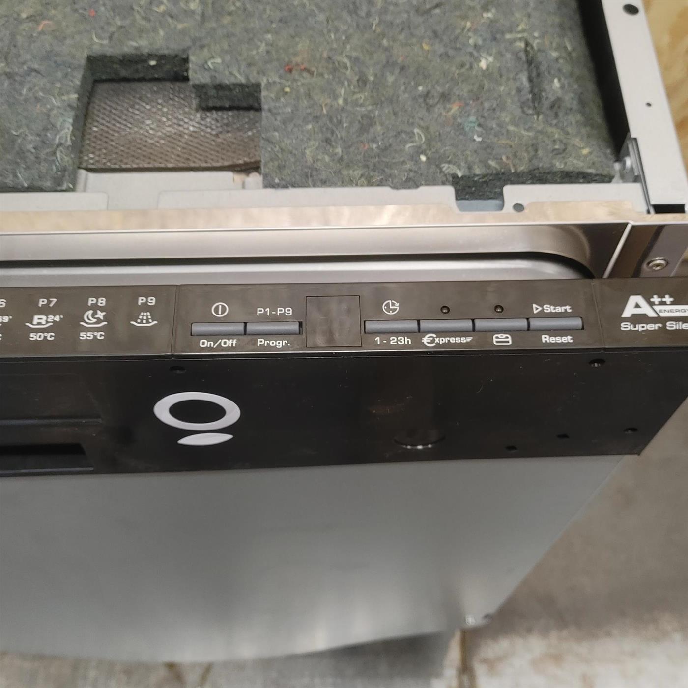 Lavastoviglie Candy CDI 2D52B2 A scomparsa totale 15 coperti