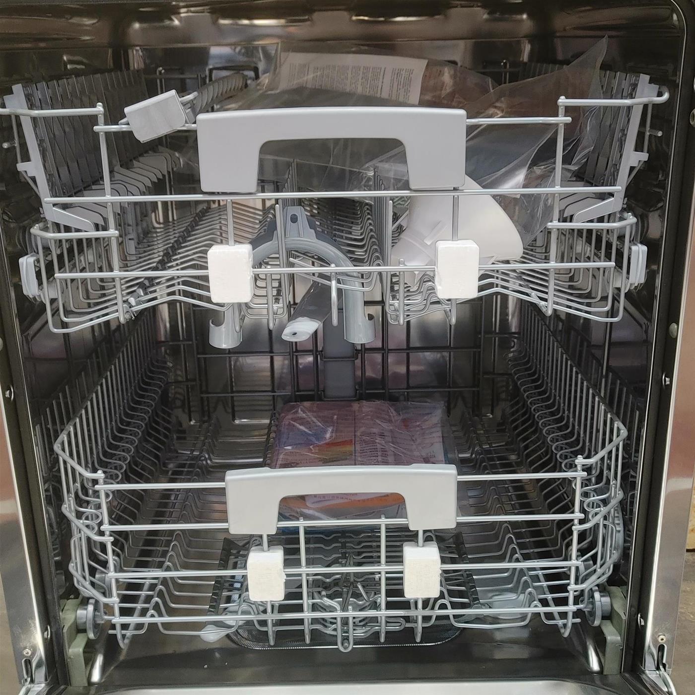 Lavastoviglie Candy CDI 2D52B2 A scomparsa totale 15 coperti