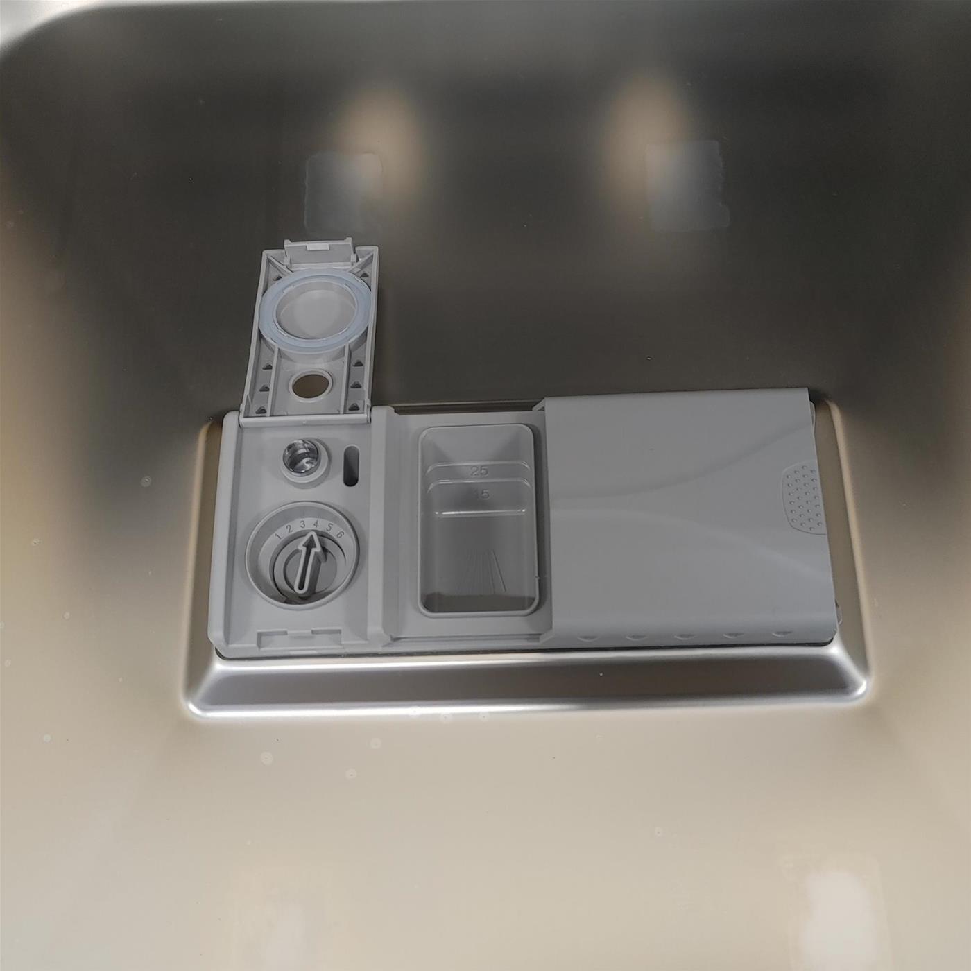 Lavastoviglie Candy CDI 2D52B2 A scomparsa totale 15 coperti