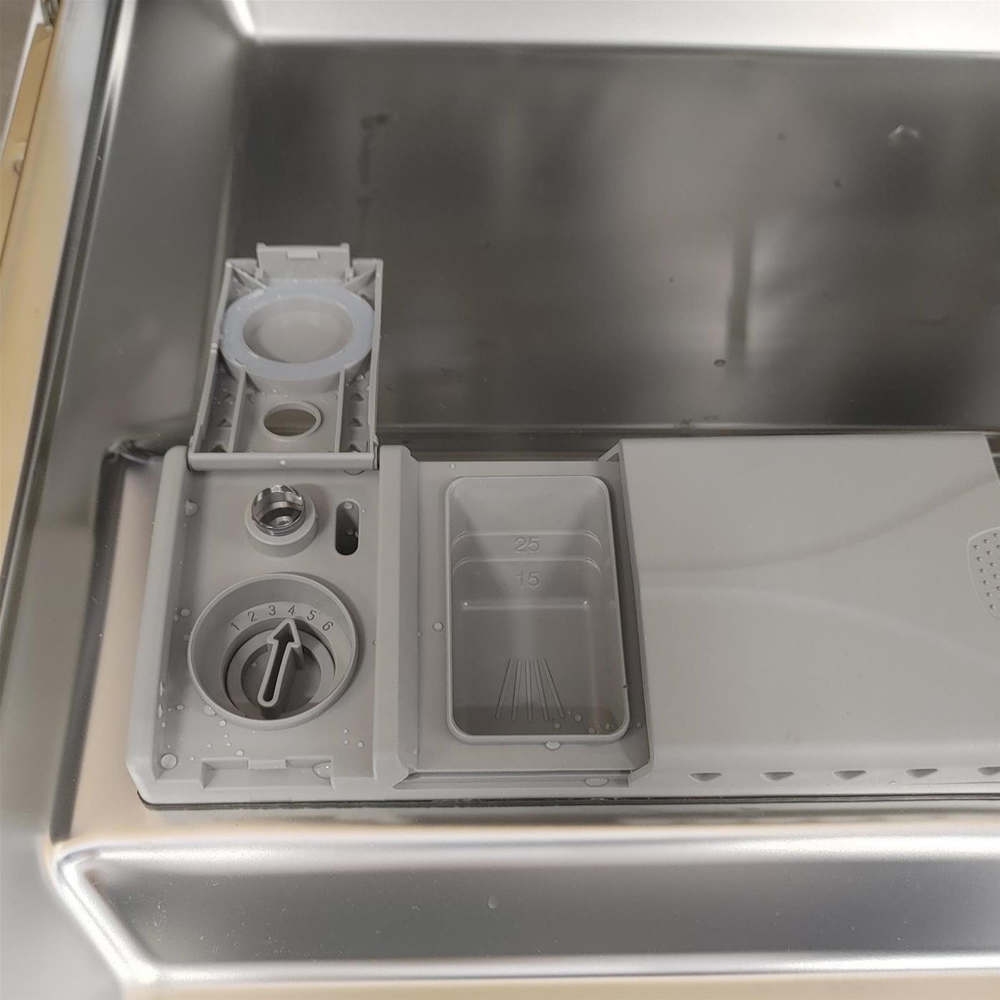 Lavastoviglie Candy Brava CDIH 1L949 A scomparsa totale 9 coperti F