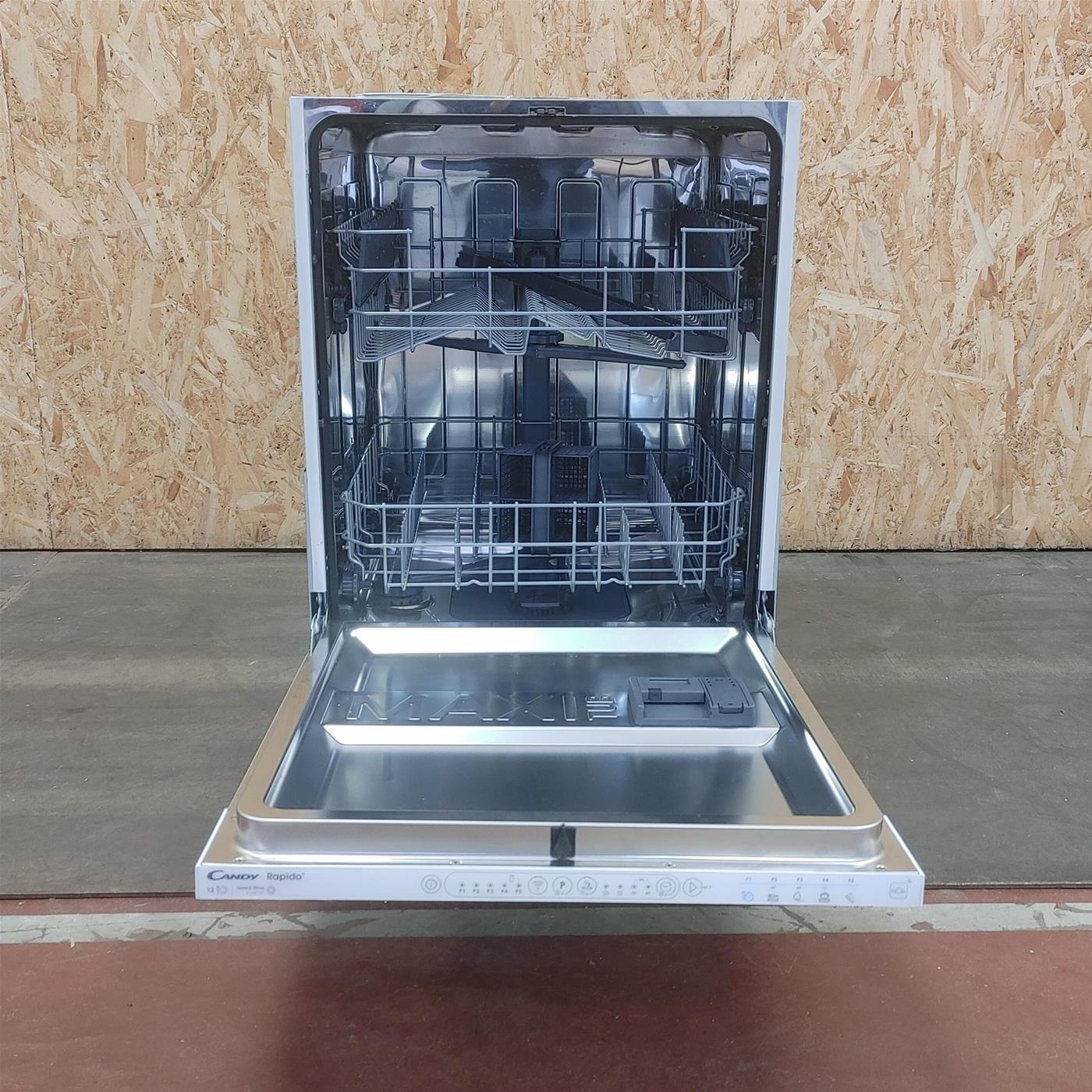Candy RapidÓ CI 3E53L0W A scomparsa totale 13 coperti E