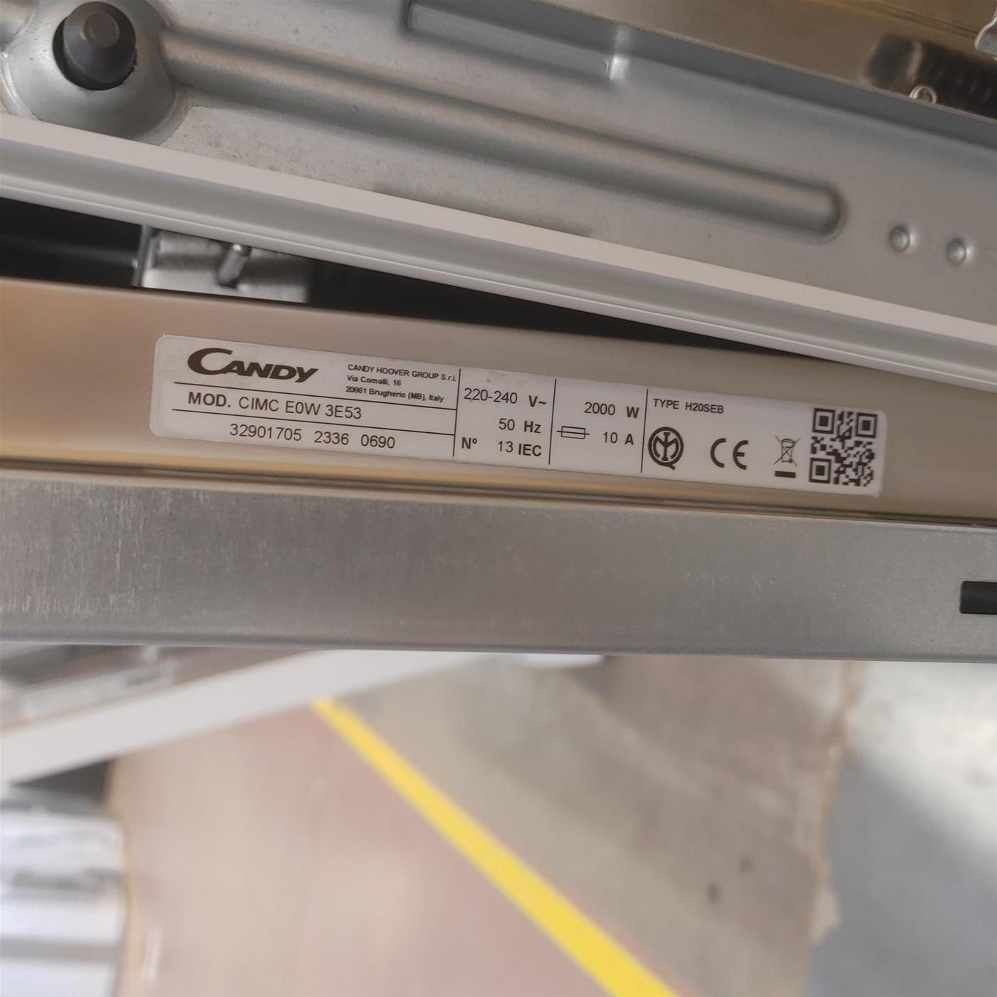 Lavastoviglie CANDY CIMC E0W 3E53 a Scomparsa Totale 13 coperti