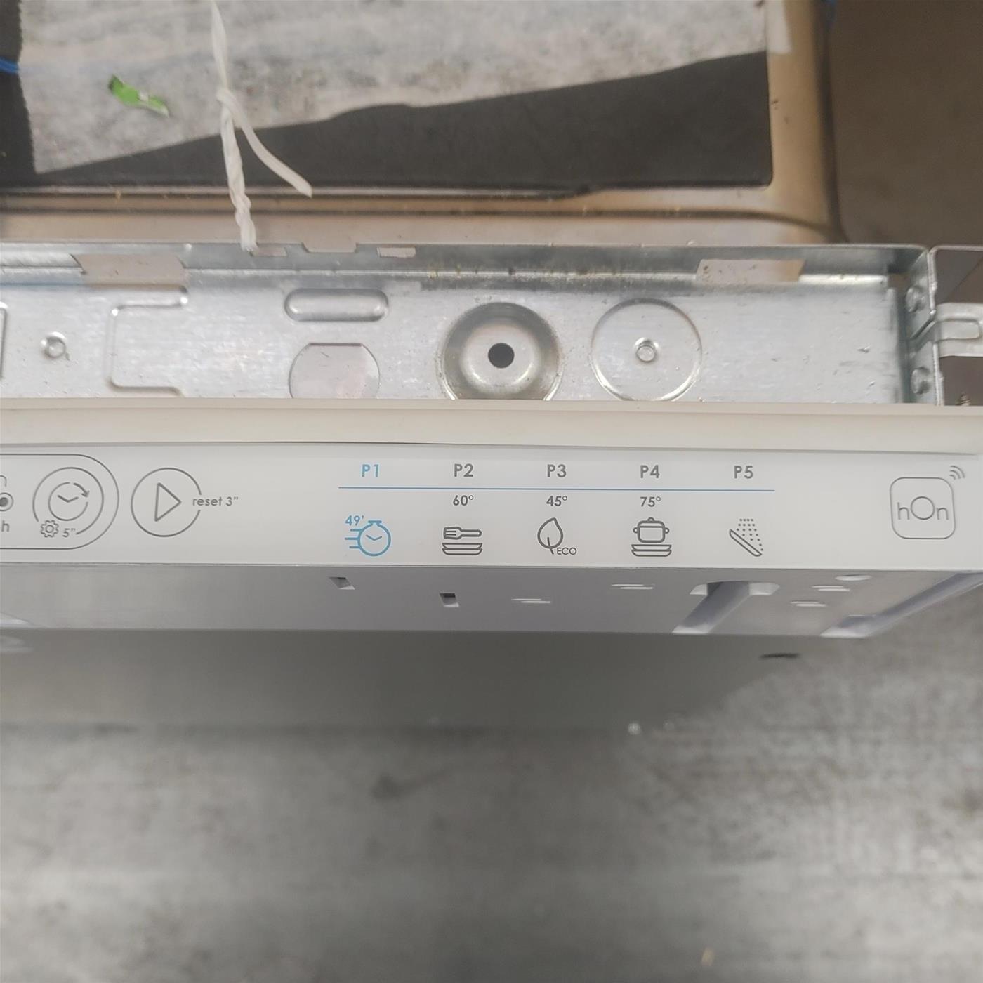 Candy CIP 3E7L0W A scomparsa totale 13 coperti E