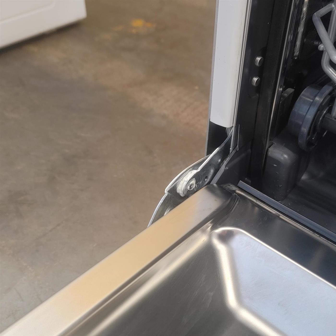 Candy CIP 3E7L0W A scomparsa totale 13 coperti E