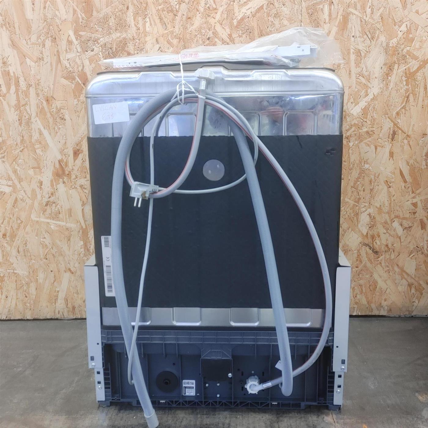 Candy CIP 3E7L0W A scomparsa totale 13 coperti E