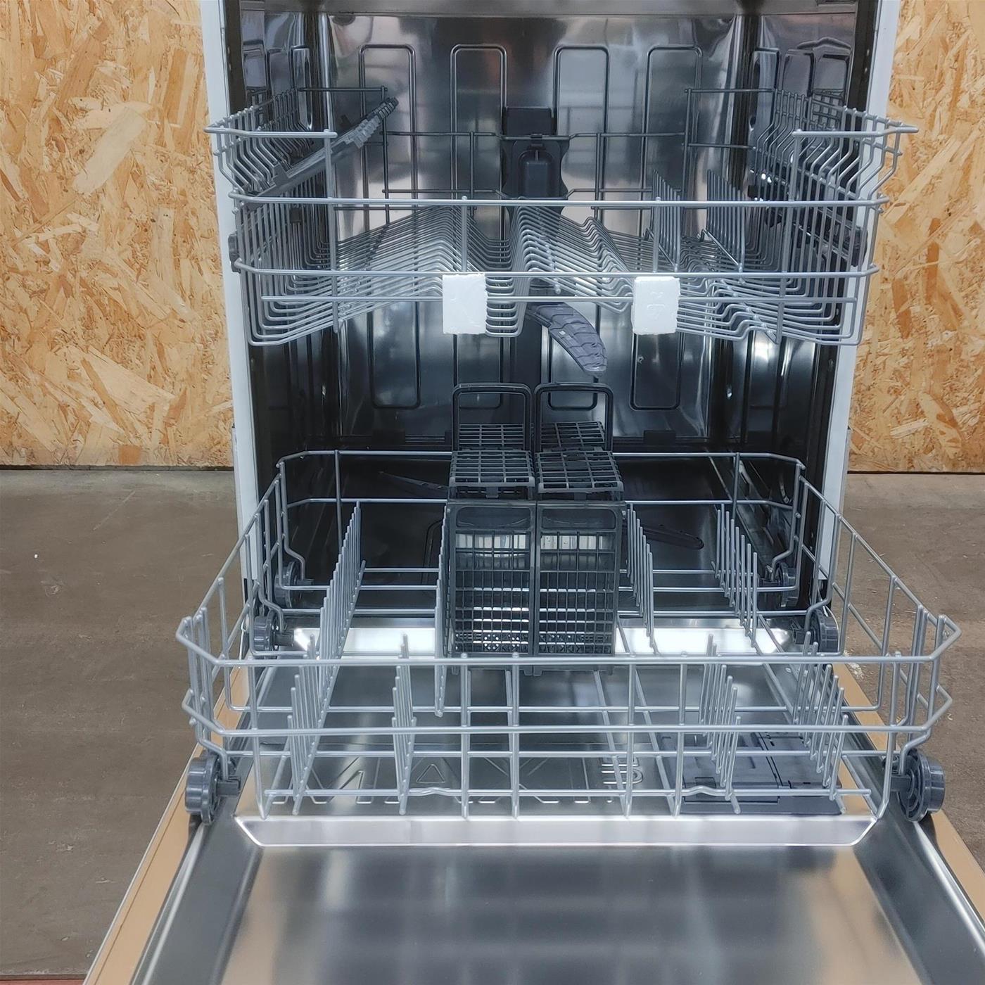 Lavastoviglie Candy CIP 3E7L0W a scomparsa totale 13 coperti