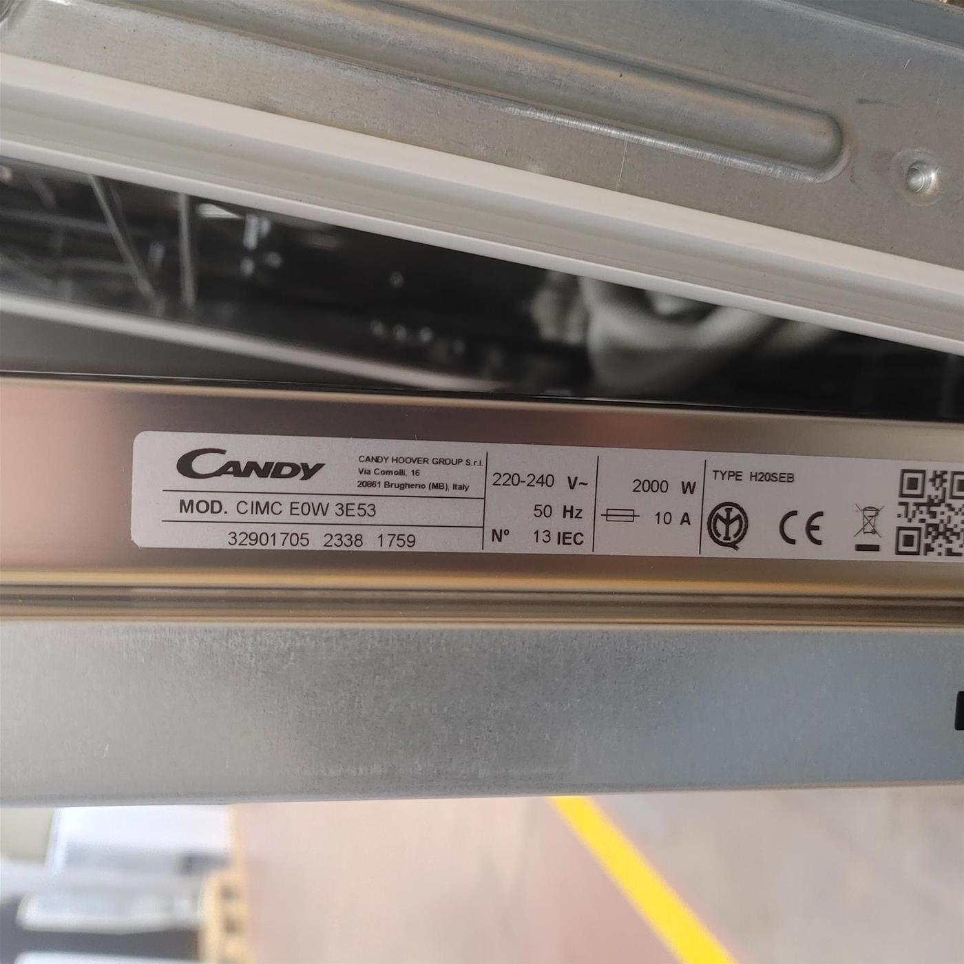 Lavastoviglie CANDY CIMC E0W 3E53 a Scomparsa Totale