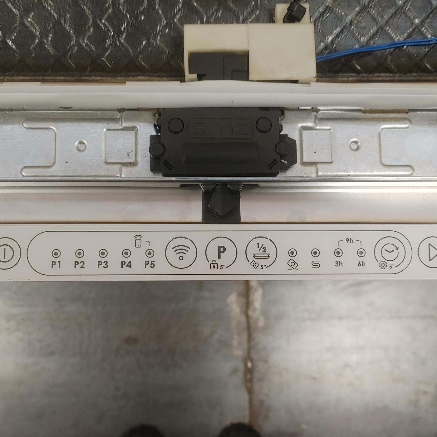 Lavastoviglie Candy RapidÓ CI 3E53L0W A scomparsa totale 13 coperti