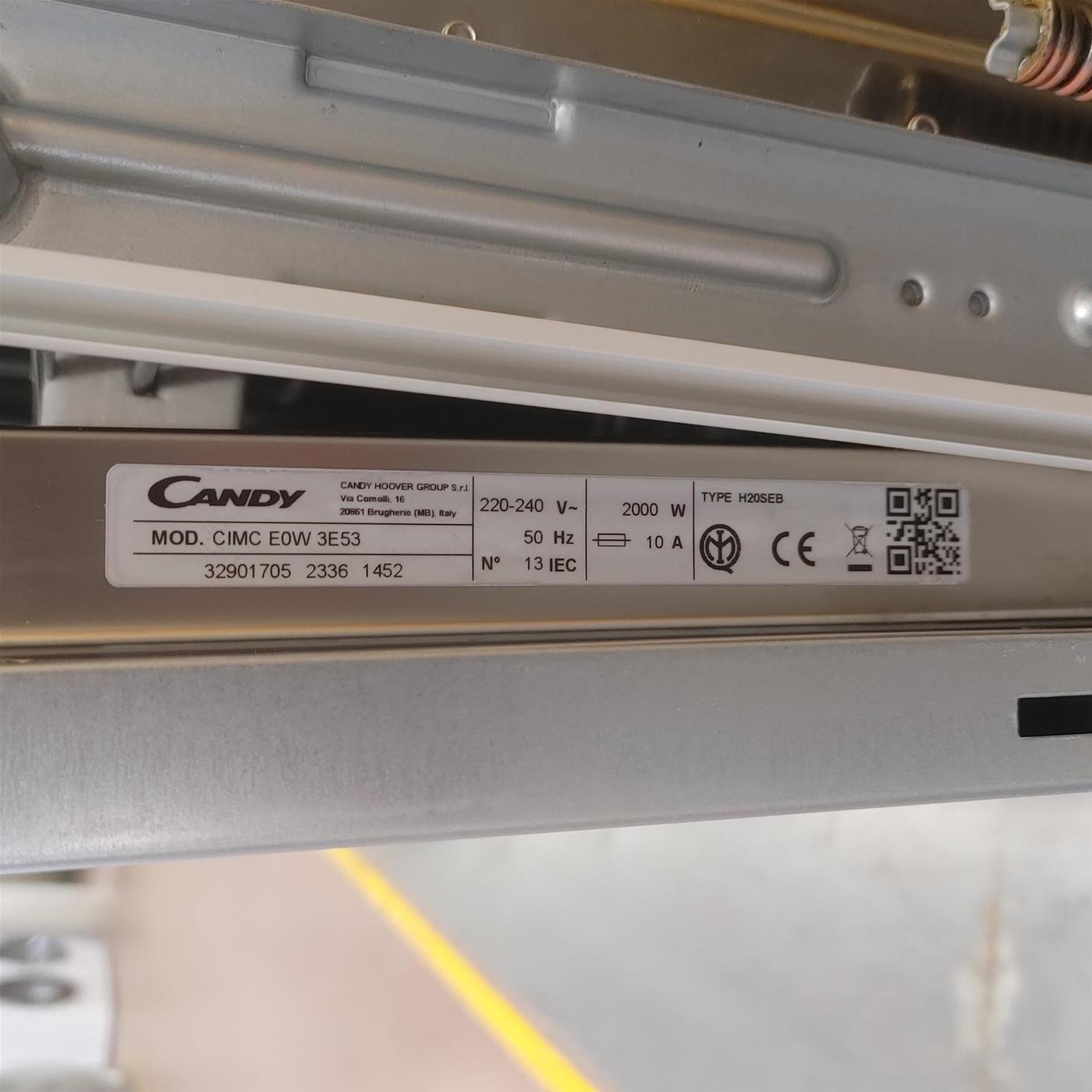 Lavastoviglie Candy CI3E53L0W a scomparsa totale 13 coperti