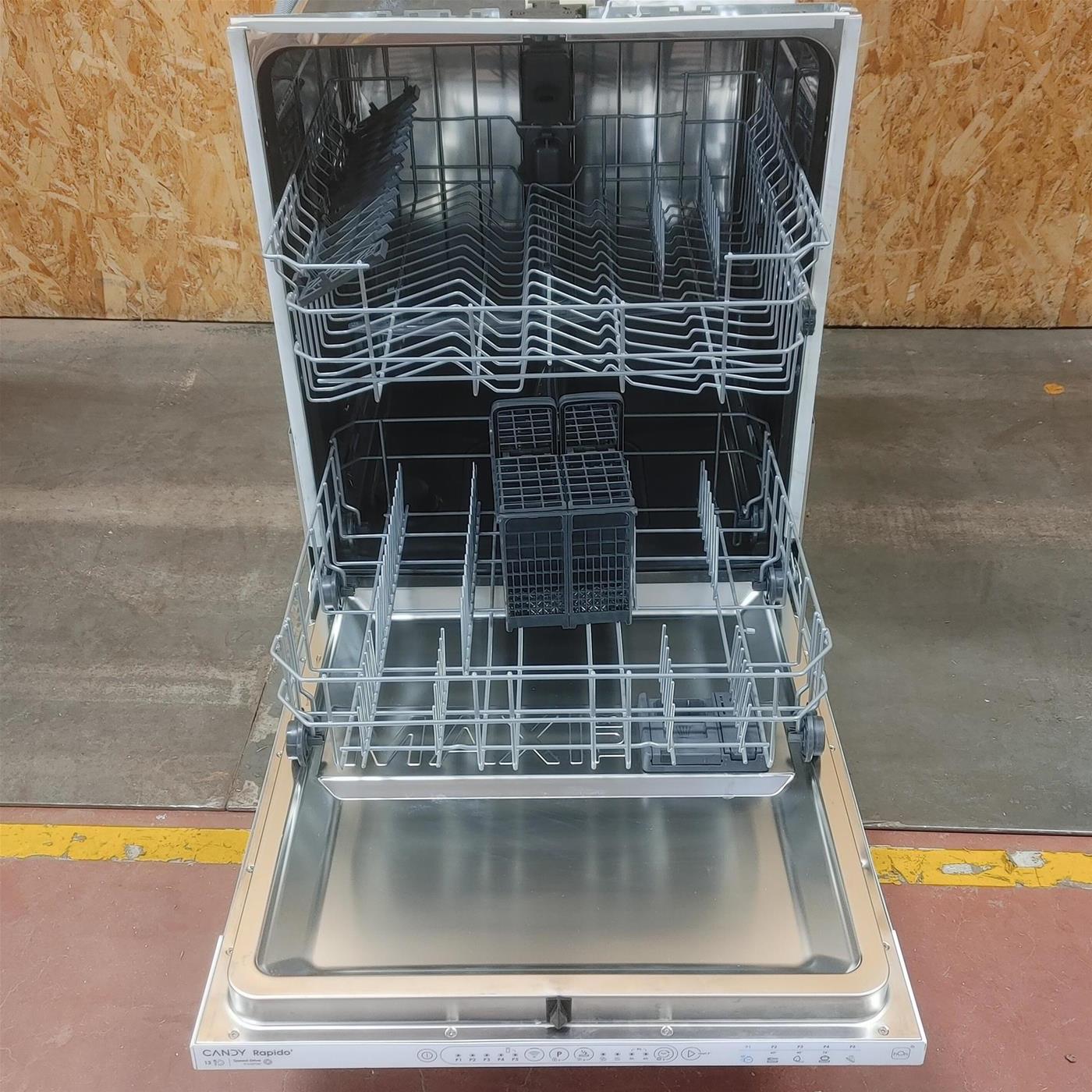 Lavastoviglie Candy RapidÓ CIP 3E7L0W A scomparsa totale 13 coperti