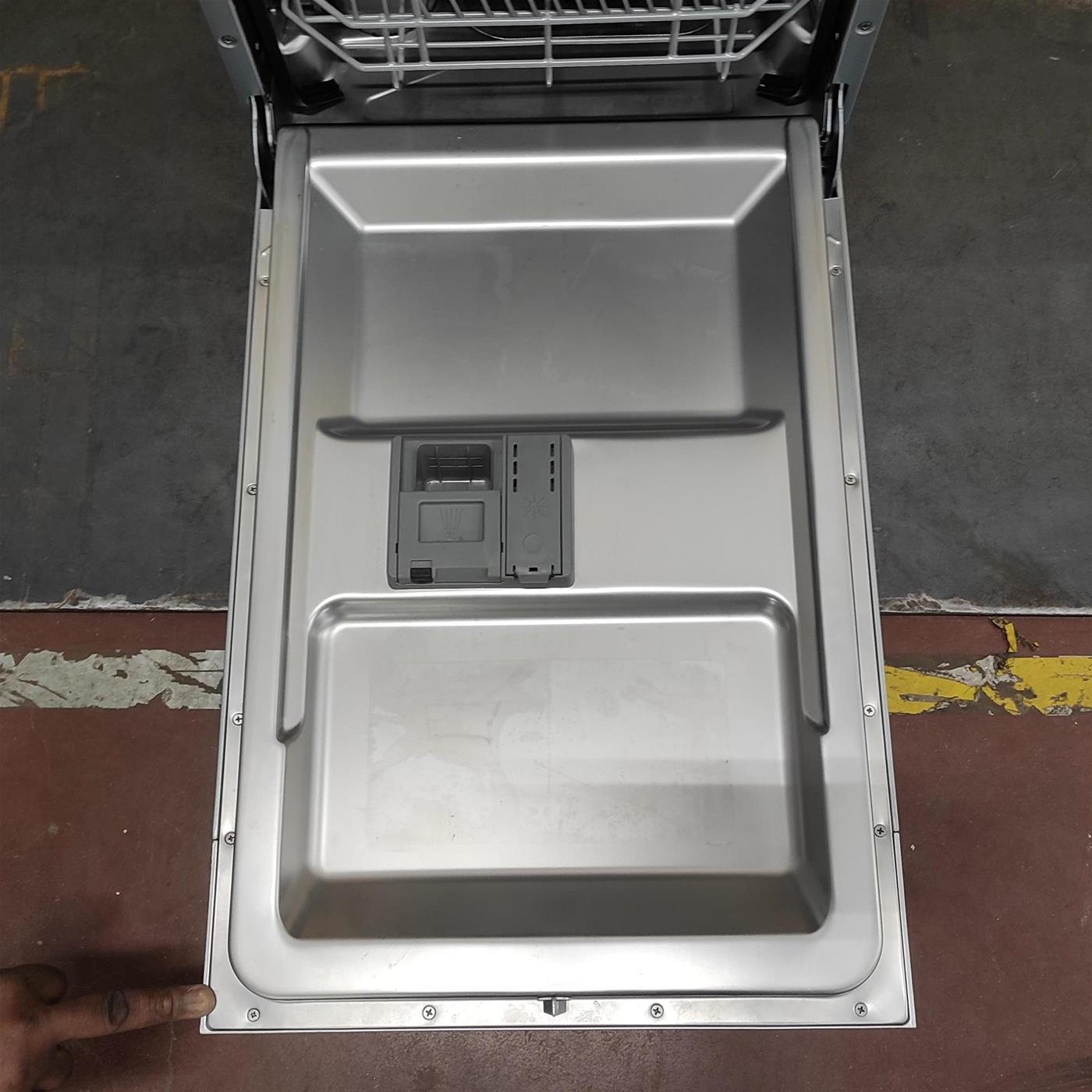 Lavastoviglie Candy Brava CDIH 2T1047 A scomparsa totale 10 coperti