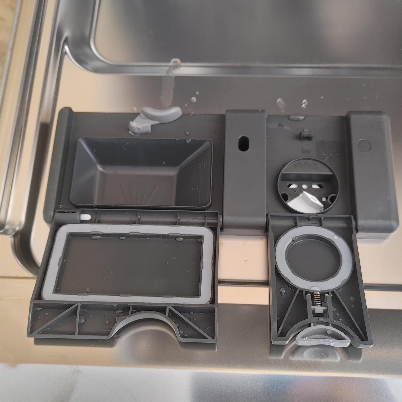 Electrolux EEA27200L A scomparsa totale 13 coperti E