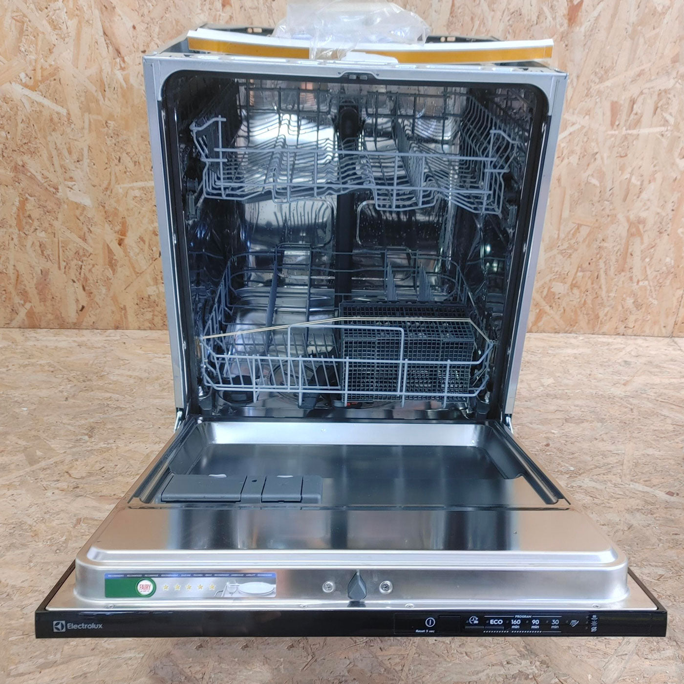 Electrolux EEA17200L A scomparsa totale 13 coperti E