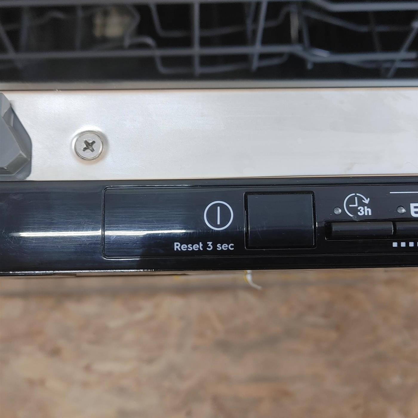 Electrolux EEA17200L A scomparsa totale 13 coperti E