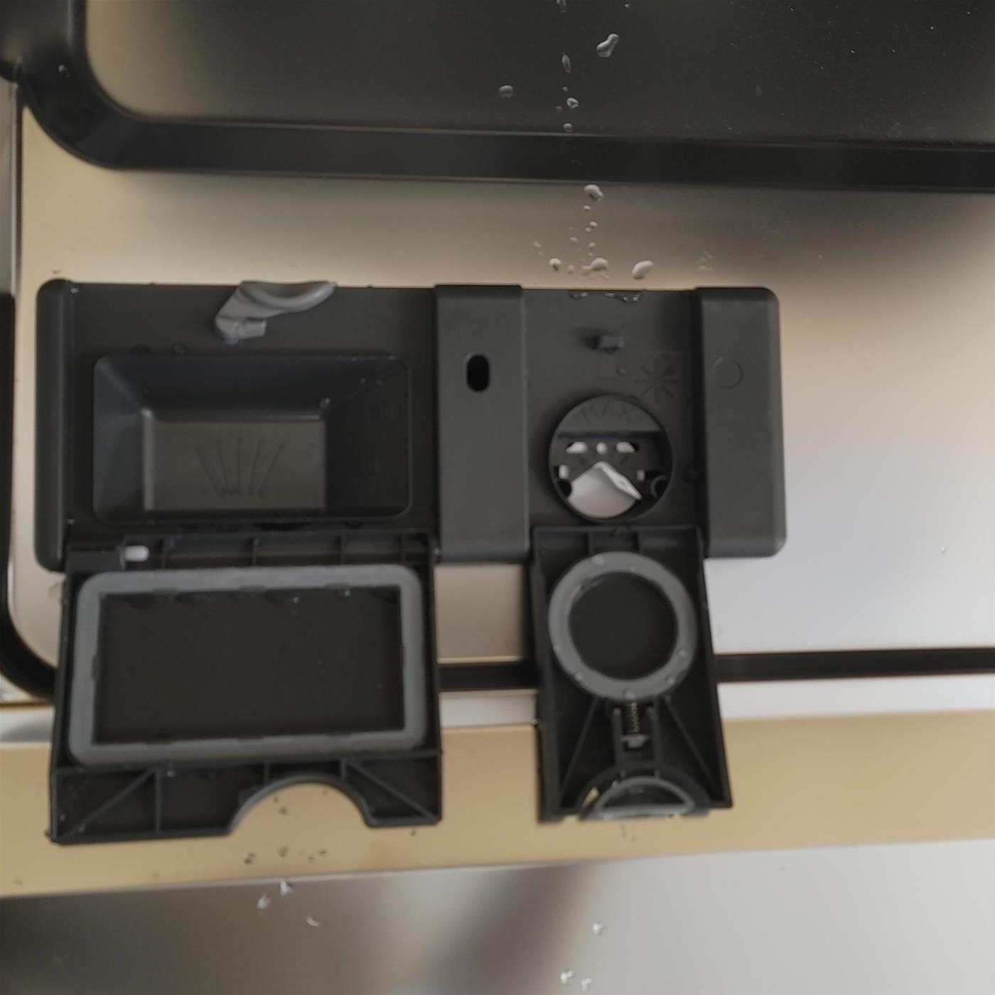 Electrolux EEA17200L A scomparsa totale 13 coperti E