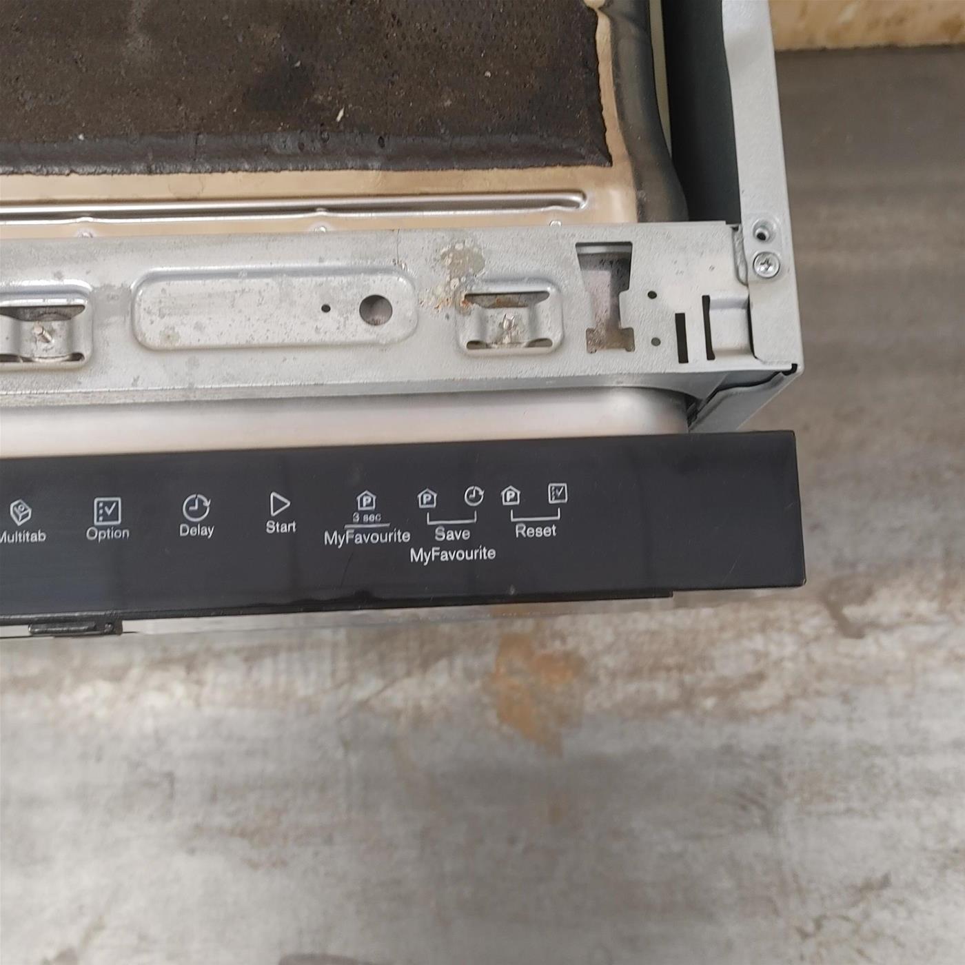 Lavastoviglie Electrolux ESI8521ROK Semincasso 15 coperti
