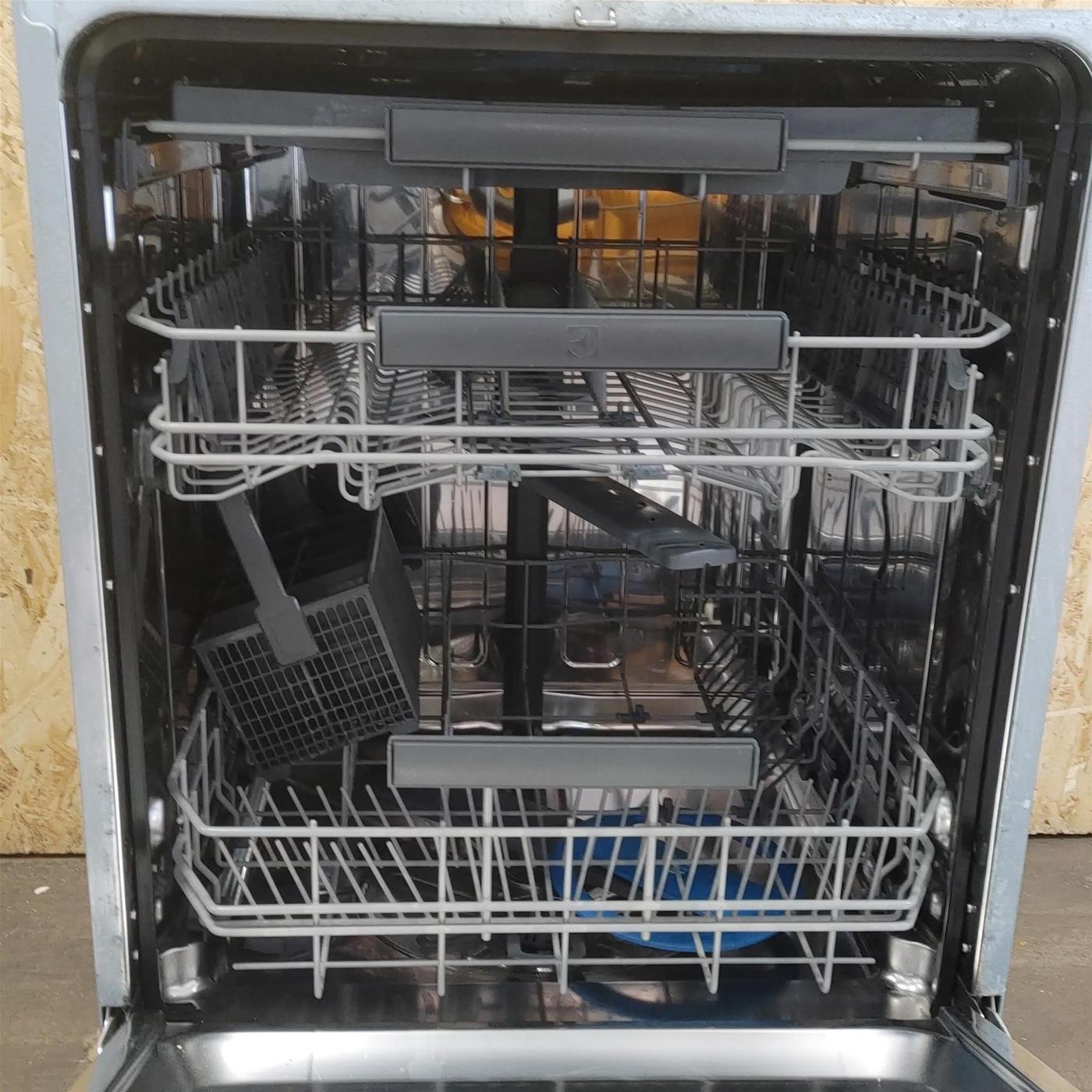 Lavastoviglie Electrolux ESI8521ROK Semincasso 15 coperti