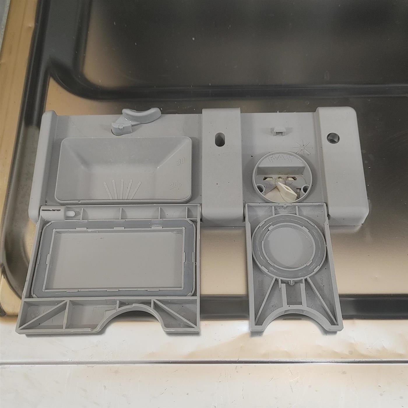Lavastoviglie Electrolux TT803 A scomparsa totale 12 coperti