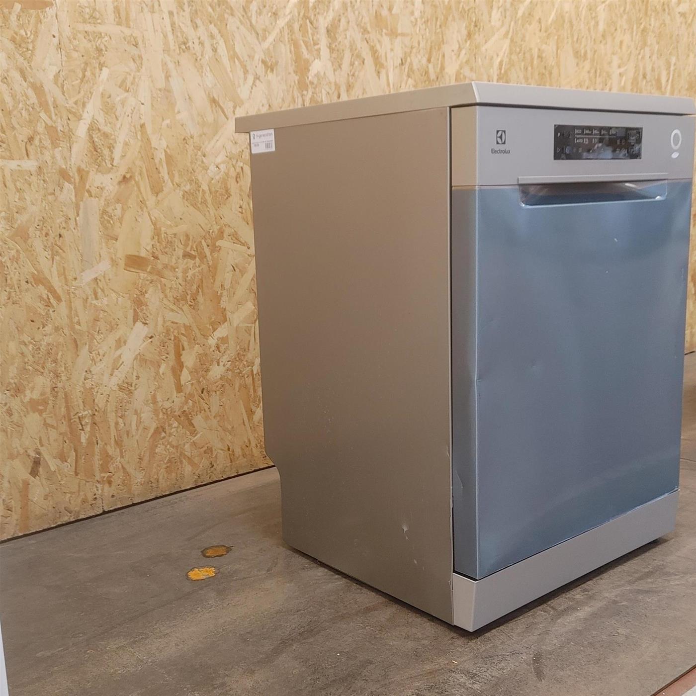 Electrolux ESM48400SX Libera installazione 14 coperti C