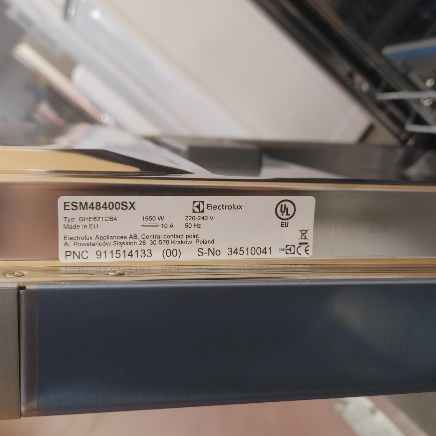 Electrolux ESM48400SX Libera installazione 14 coperti C