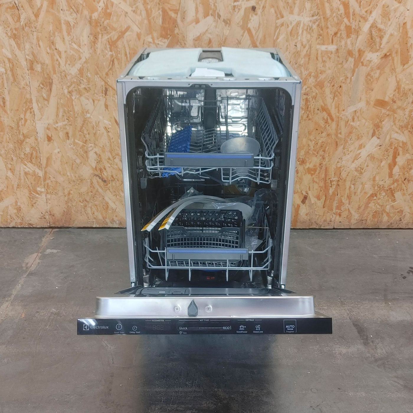 Electrolux SatelliteClean EES42210L A scomparsa totale 9 coperti E