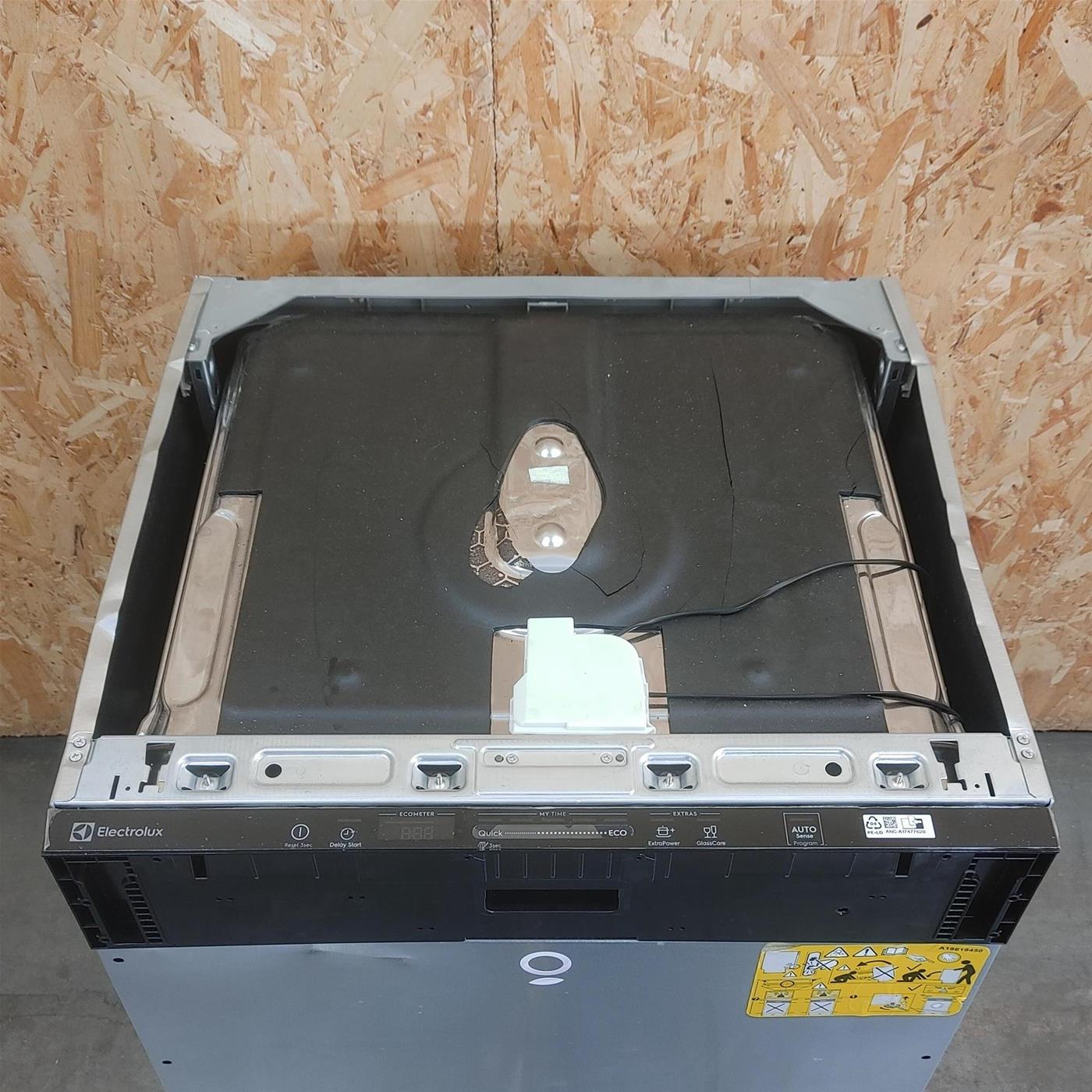 Lavastoviglie Electrolux EES47320L a scomparsa totale 13 coperti