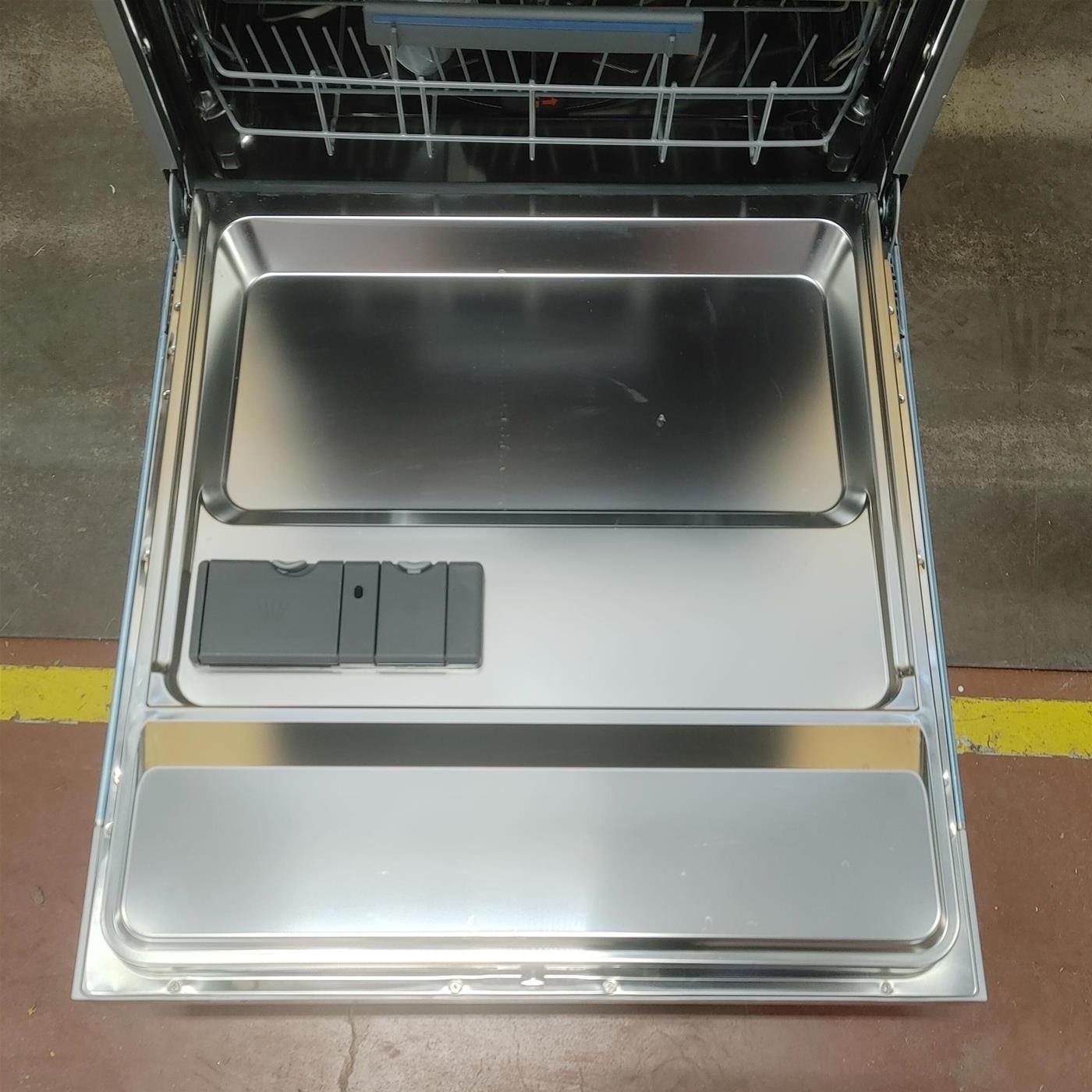 Lavastoviglie Electrolux Serie 600 ESM48400SX SatelliteClean® Libera installazione 14 coperti