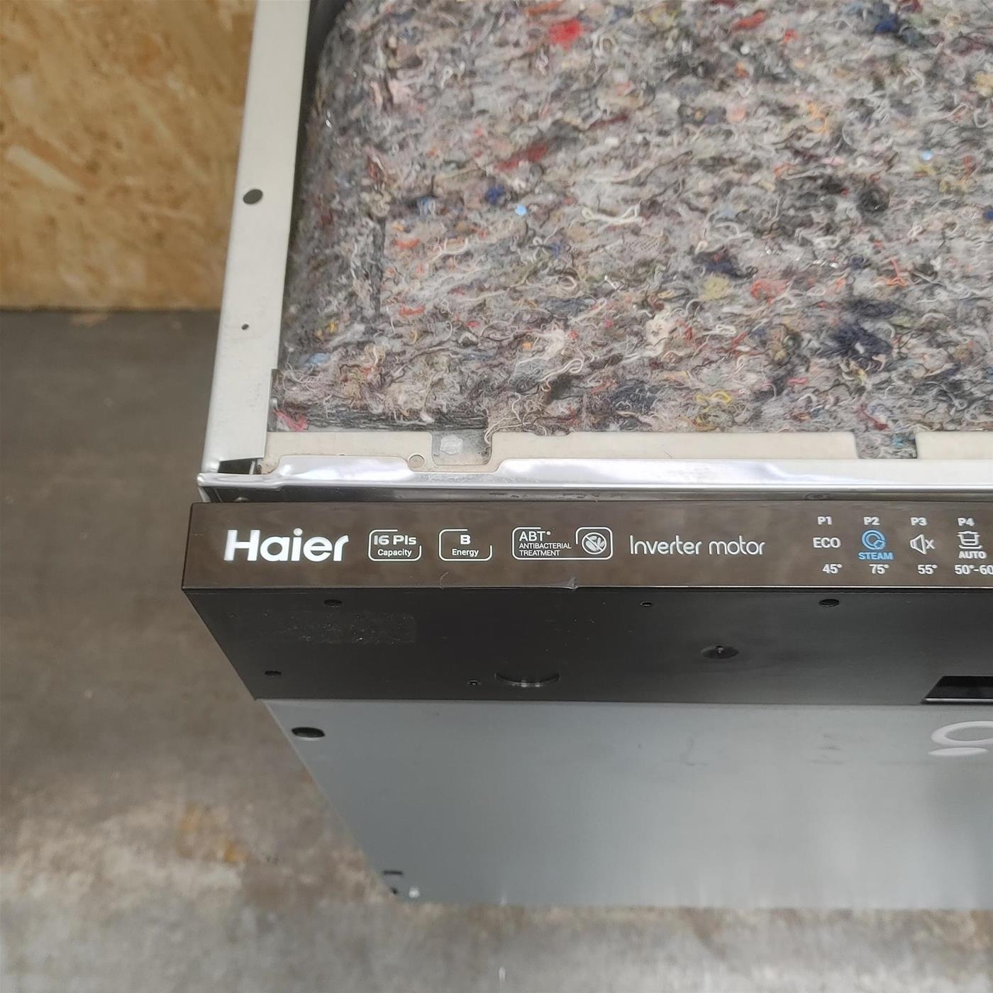 Lavastoviglie Haier XIB 6B2D3FB A scomparsa totale 16 coperti