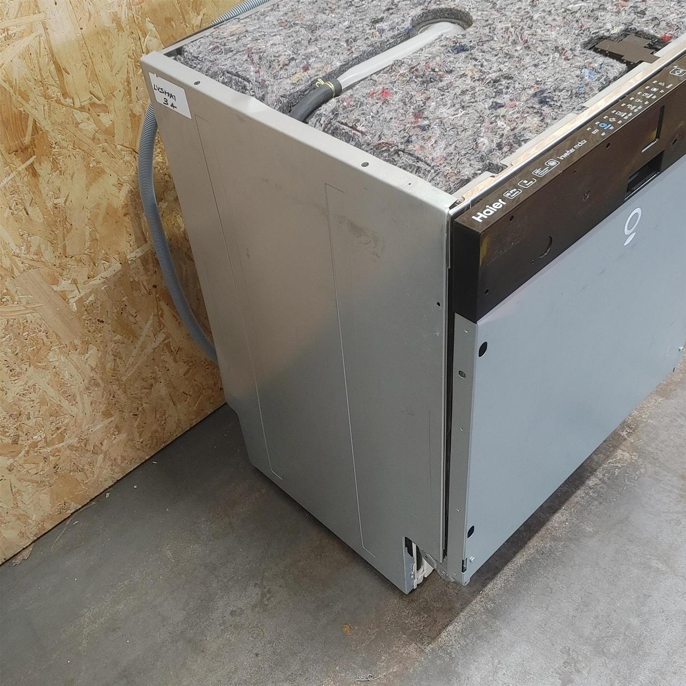 Lavastoviglie Haier XIB 6B2D3FB A scomparsa totale 16 coperti