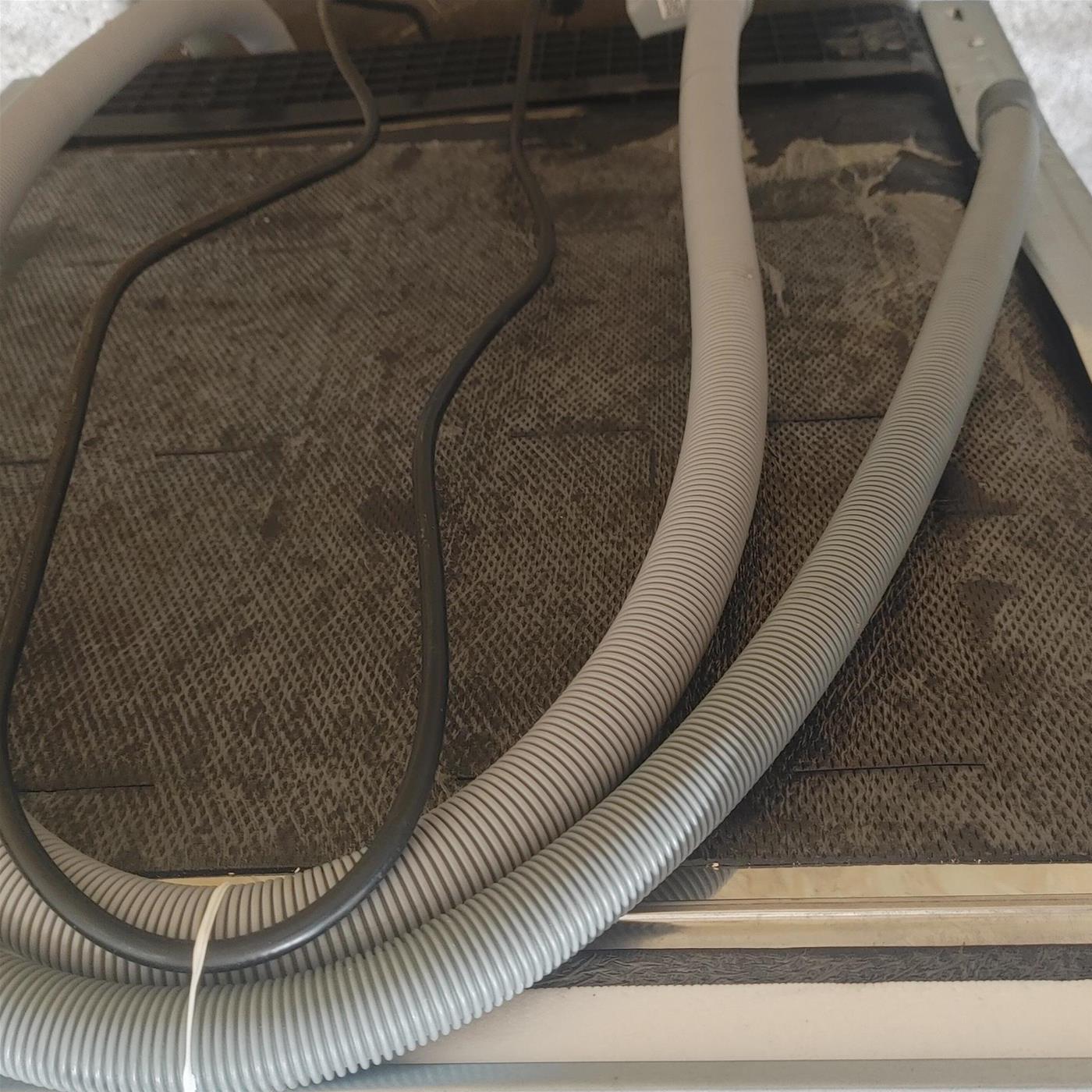 Hisense HV603D40UK Incasso completo 14 coperti D
