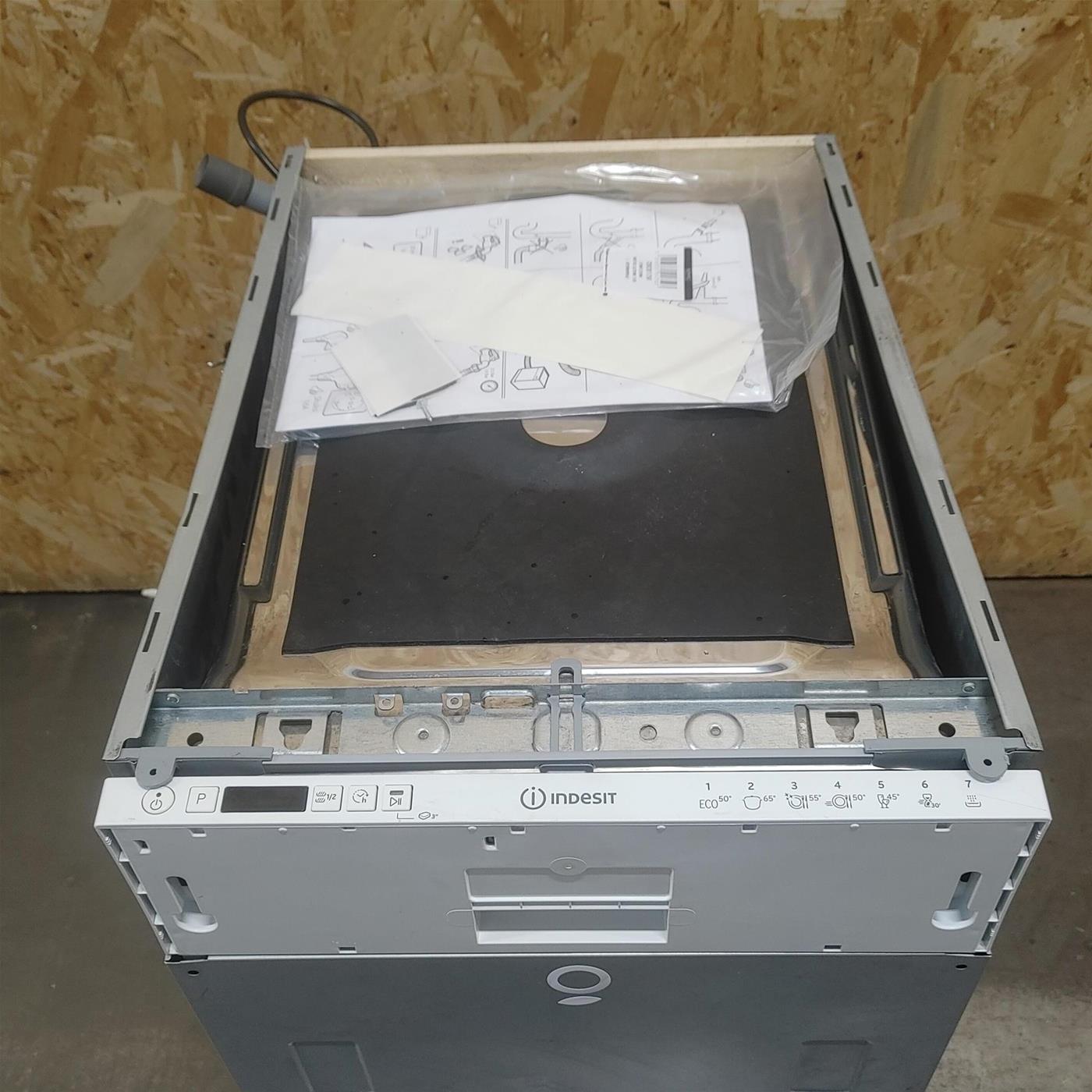 Indesit Lavastoviglie da incasso DSIC 3M19 - DSIC 3M19