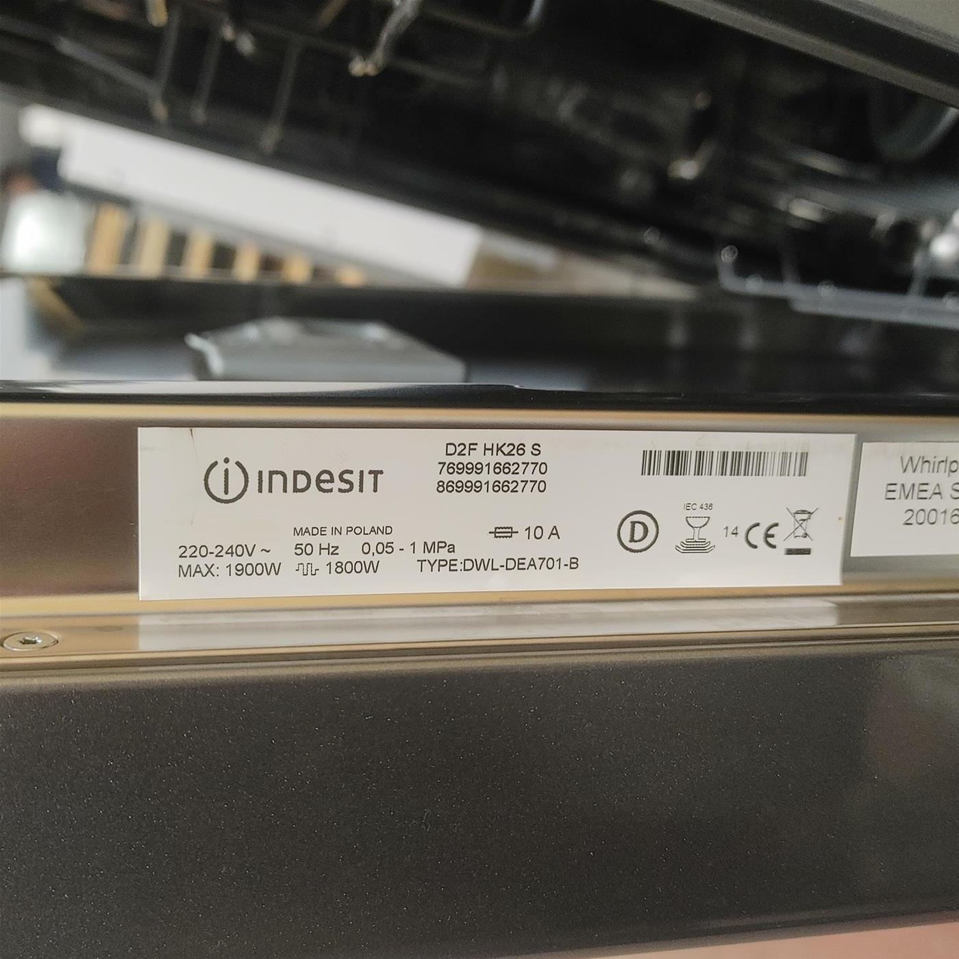 Indesit D2F HK26 S Lavastoviglie Libera installazione 14 Coperti E