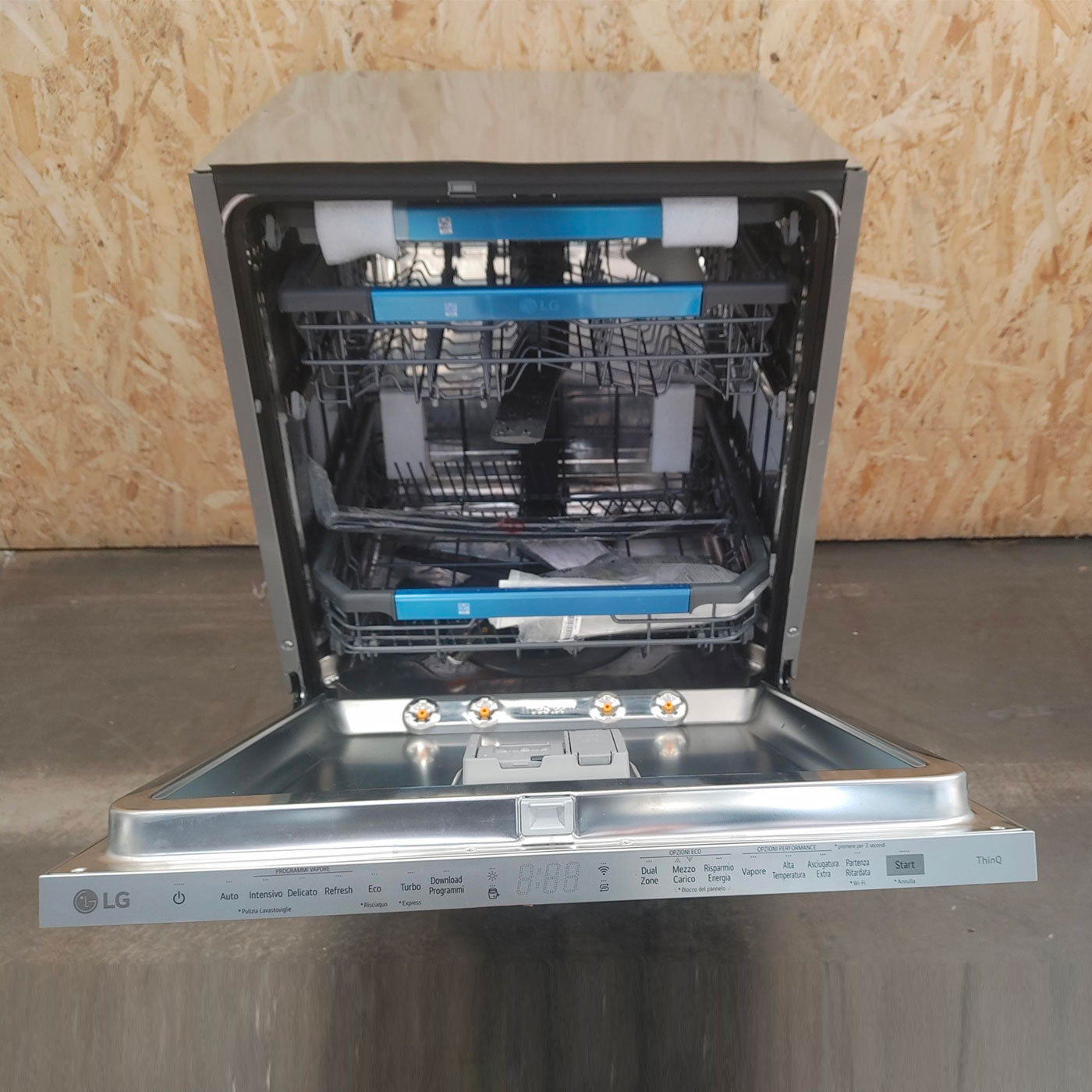 Lavastoviglie LG DB475TXS A scomparsa totale 14 coperti A