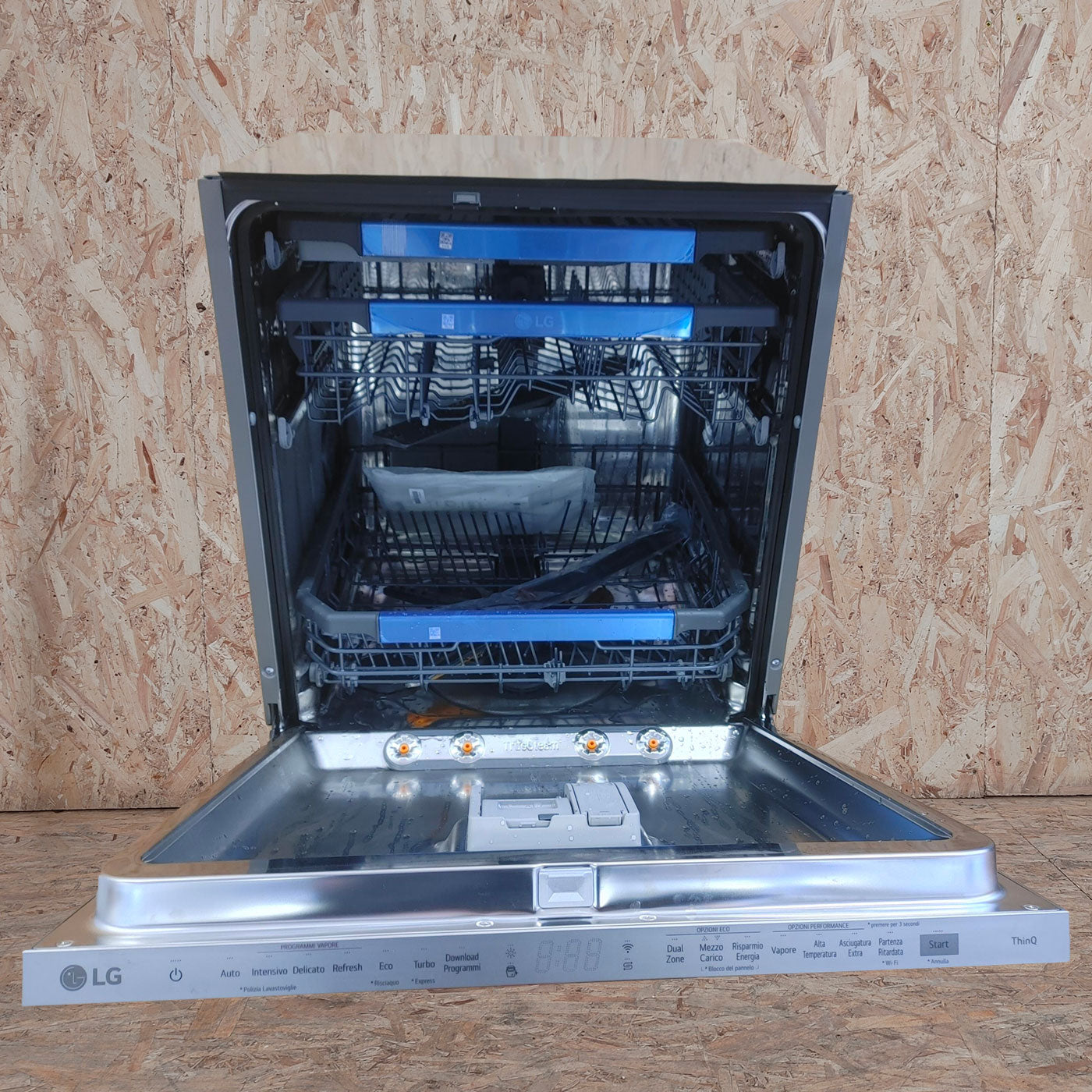 Lavastoviglie LG DB475TXS A scomparsa totale 14 coperti A