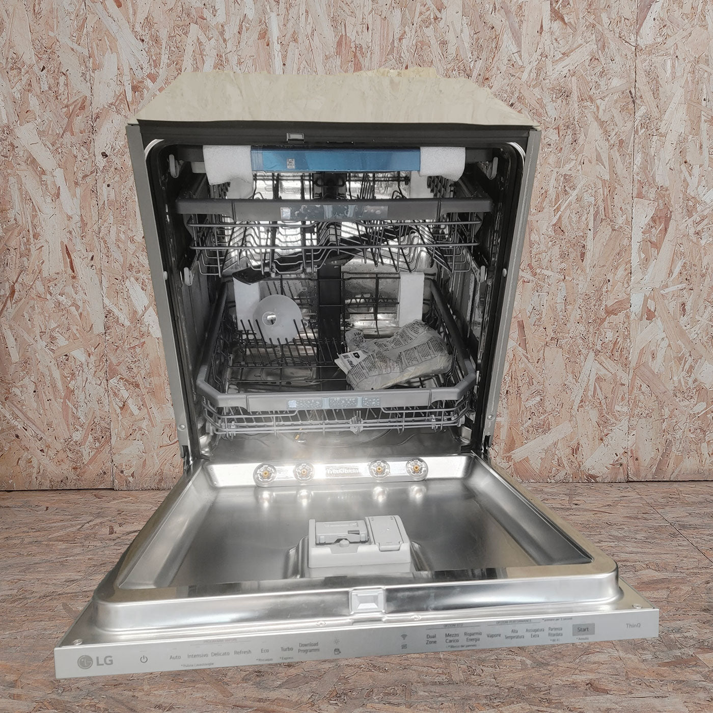 Lavastoviglie LG DB365TXS.AASQEIS A scomparsa totale 14 coperti B