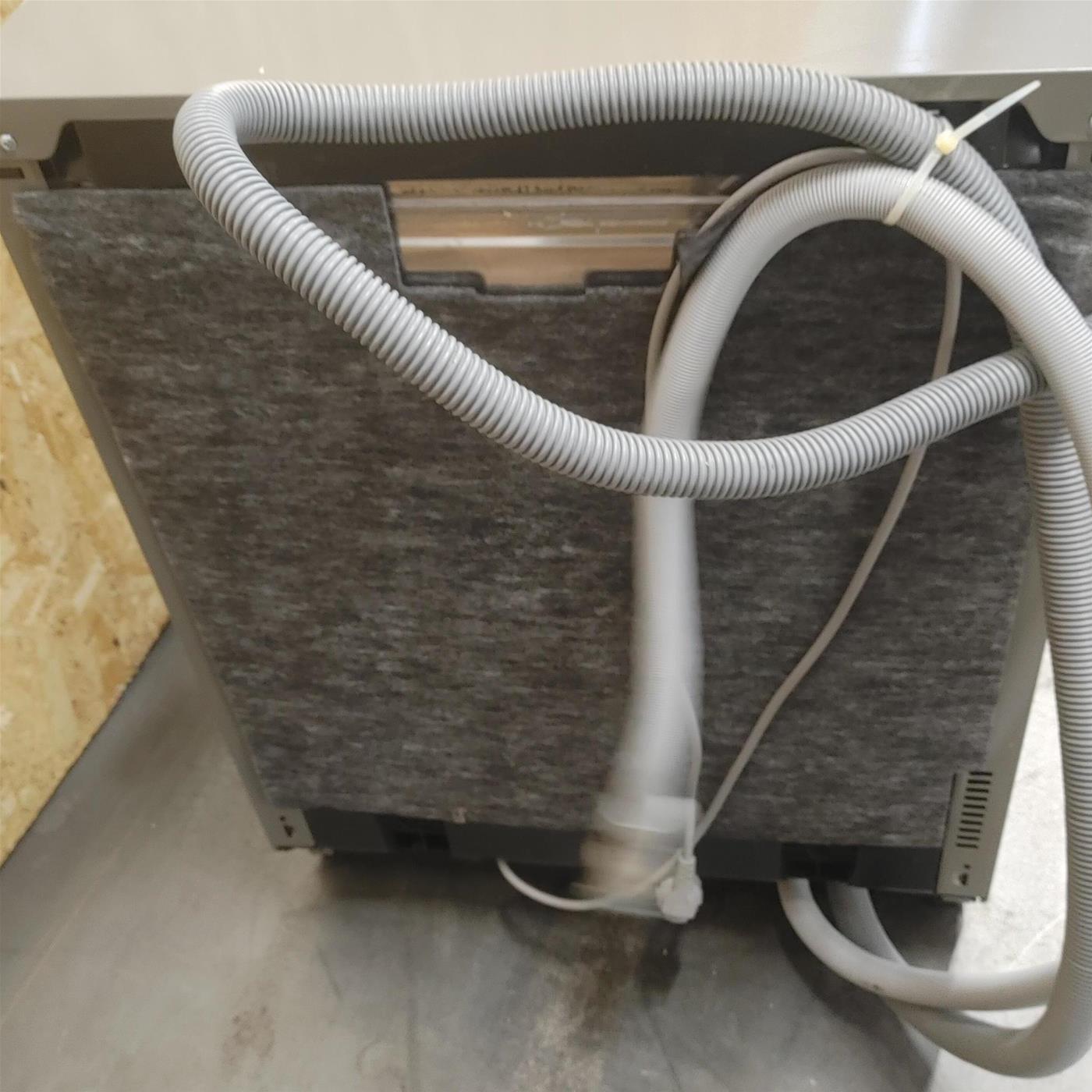 Lavastoviglie LG DB475TXS A scomparsa totale 14 coperti A