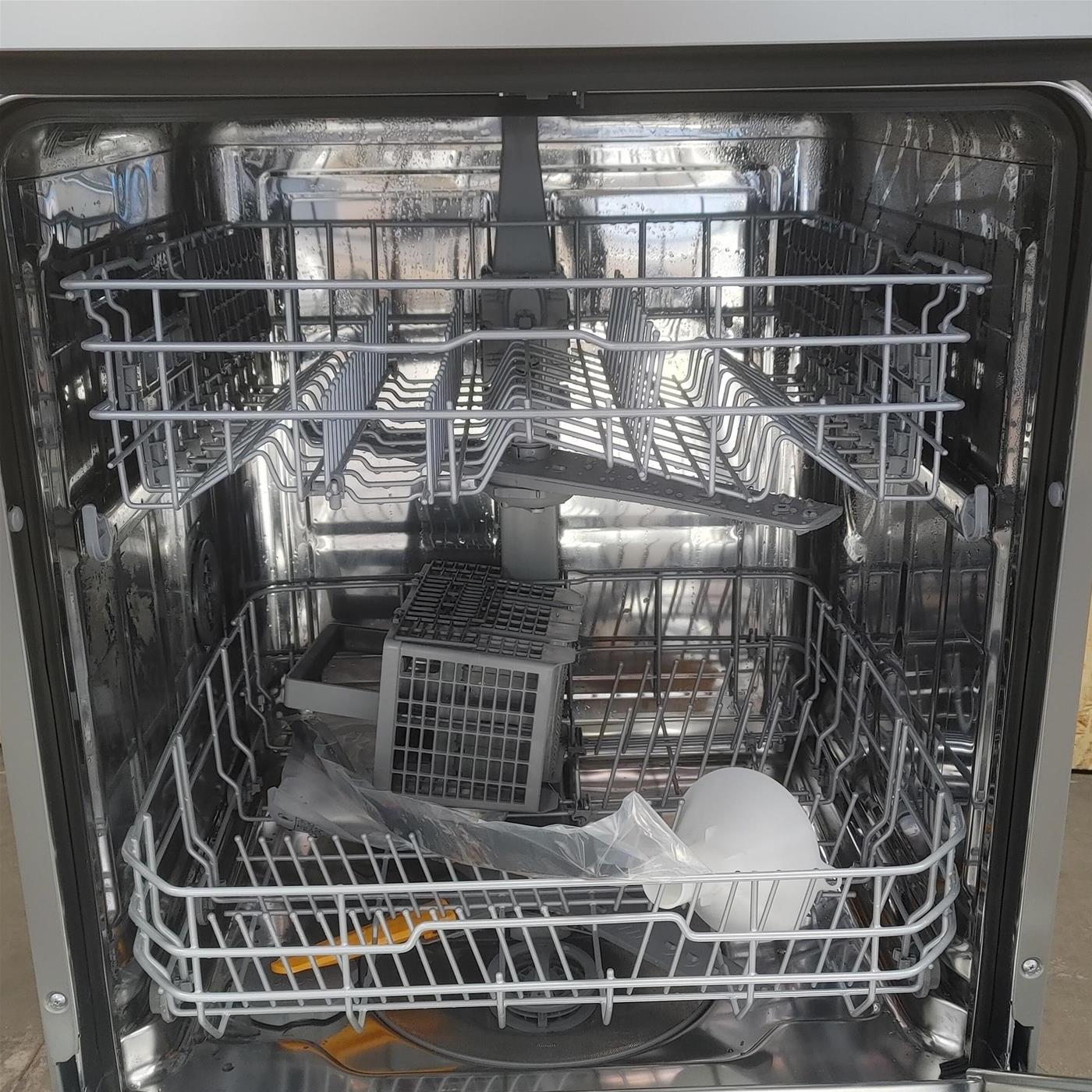 LG DF141FV Lavastoviglie Libera installazione 14 coperti D