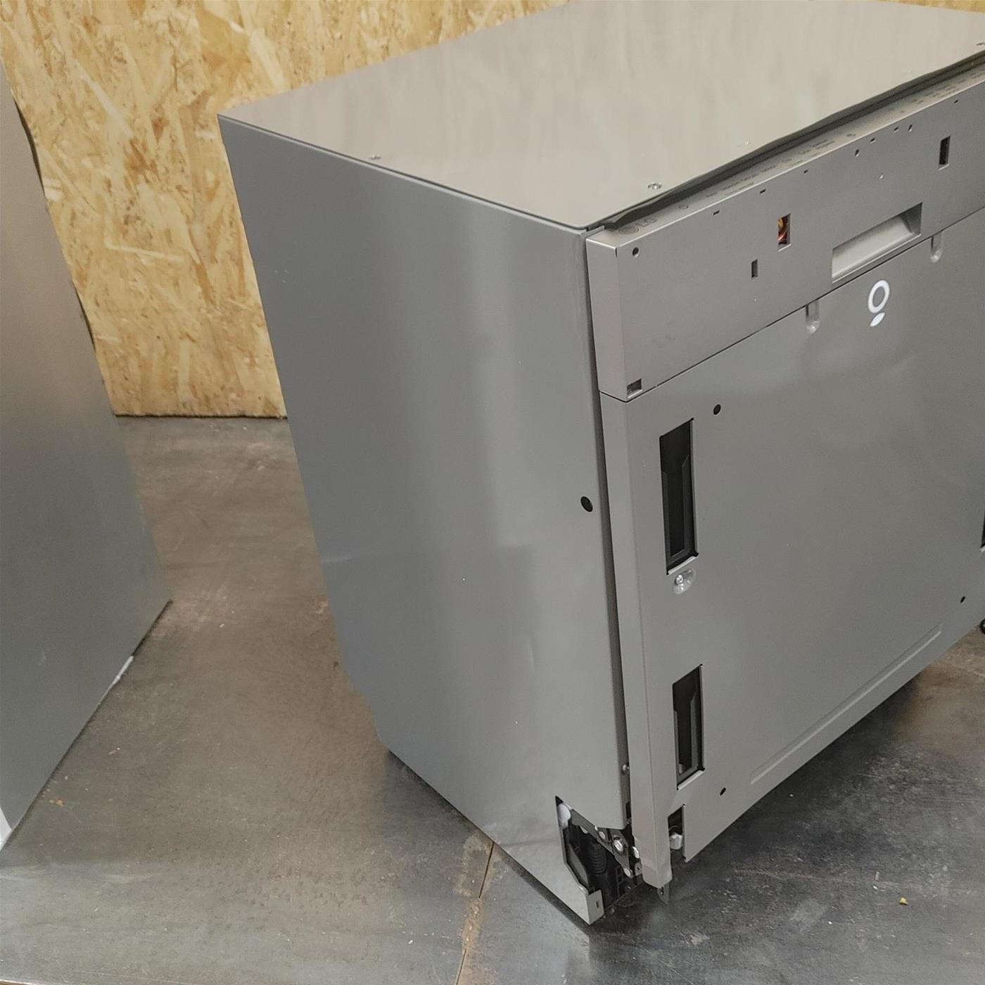 Lavastoviglie LG DB365TXS.AASQEIS A scomparsa totale 14 coperti B