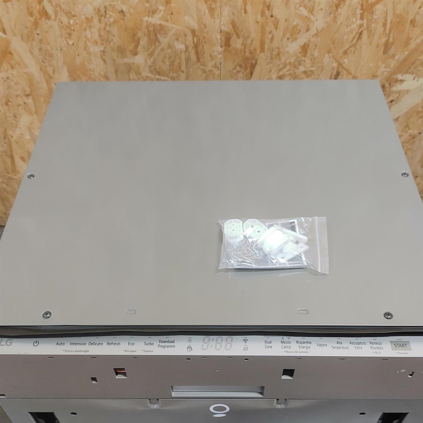 Lavastoviglie LG DB365TXS.AASQEIS A scomparsa totale 14 coperti B