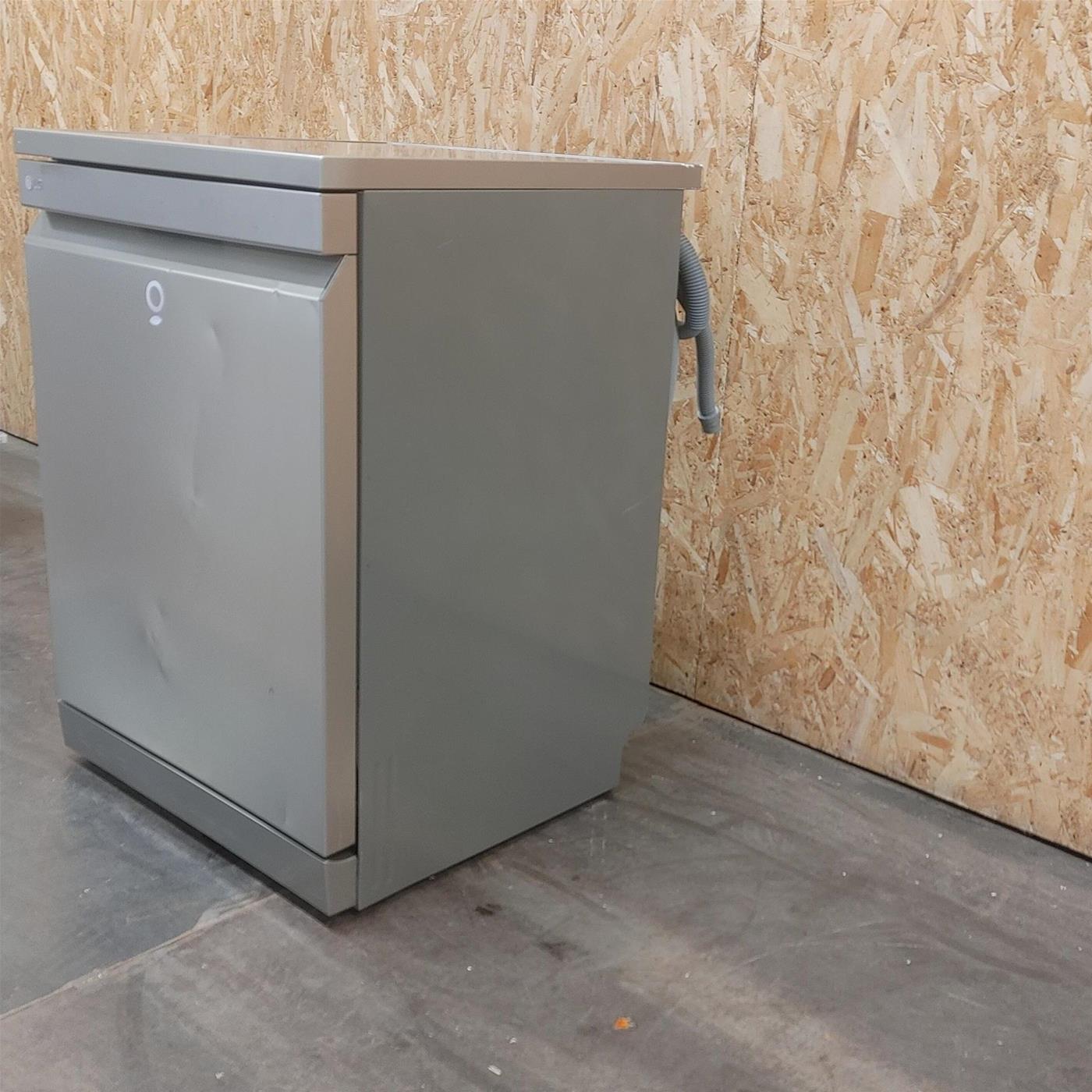 LG DF242FPS Lavastoviglie Libera installazione 14 coperti D