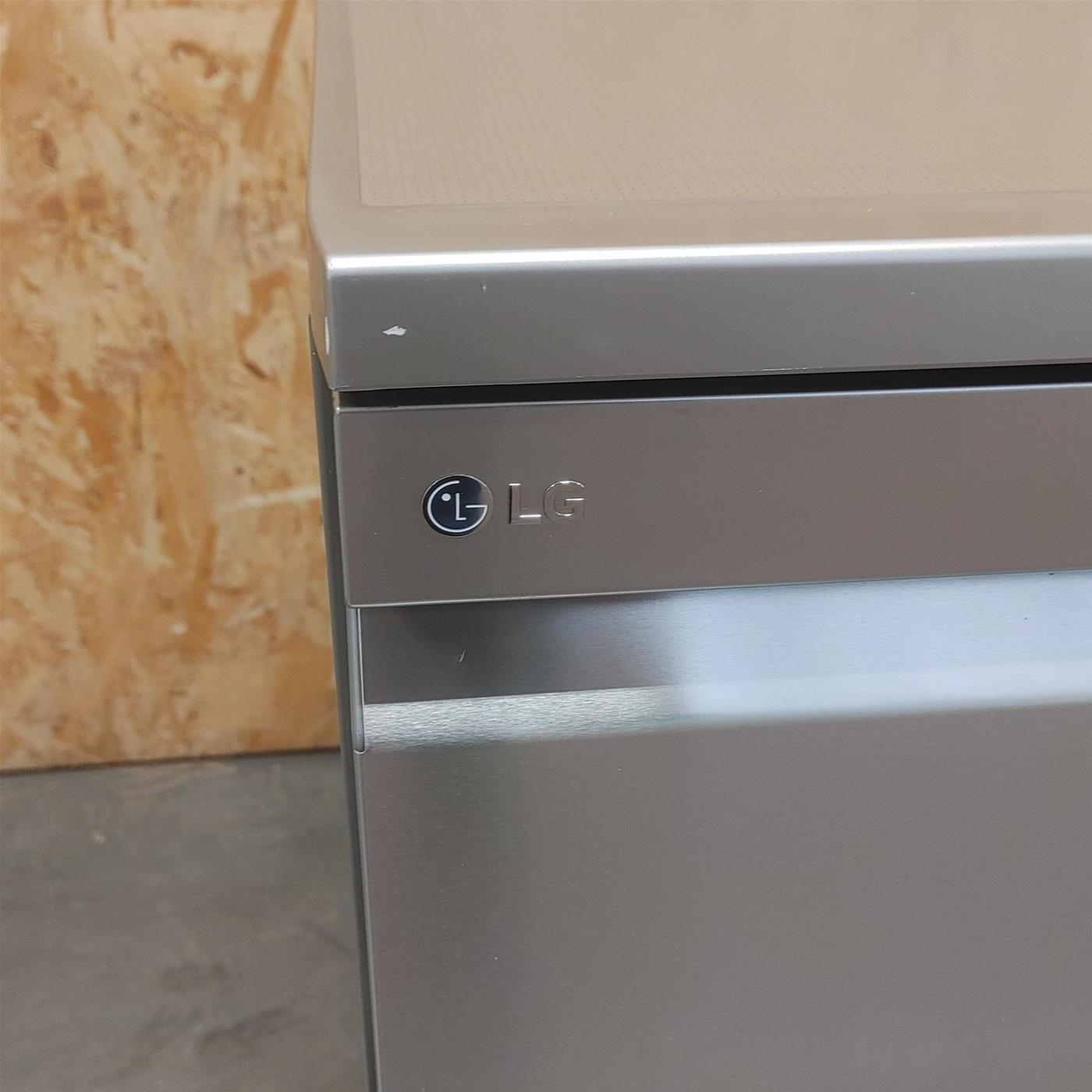 LG DF242FPS Lavastoviglie Libera installazione 14 coperti D