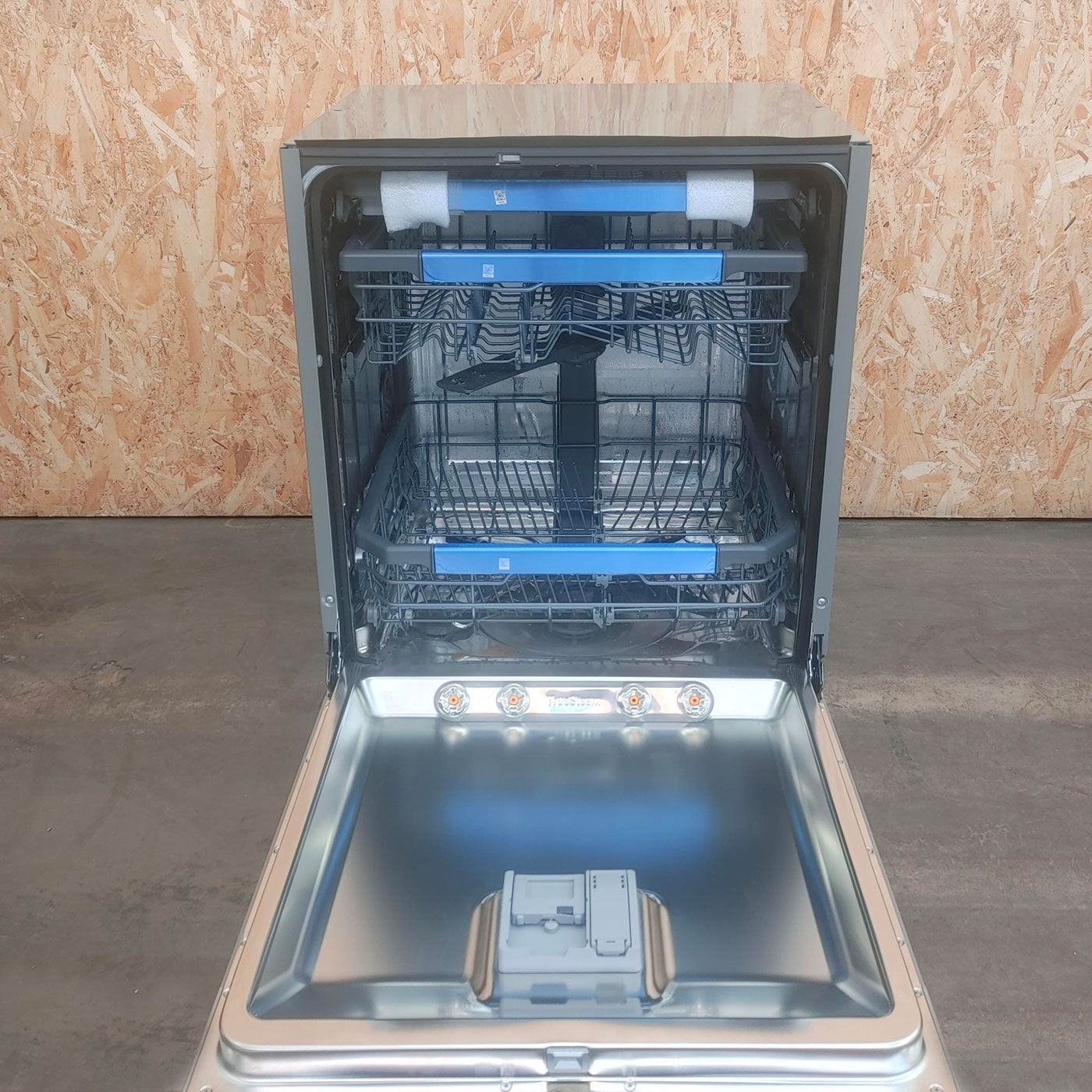 Lavastoviglie LG DB475TXS A scomparsa totale 14 coperti A